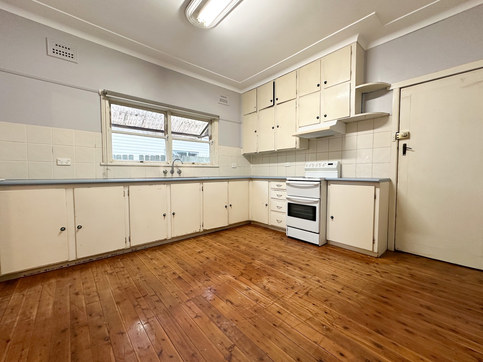 120 Derby Street, Penrith, NSW 2750