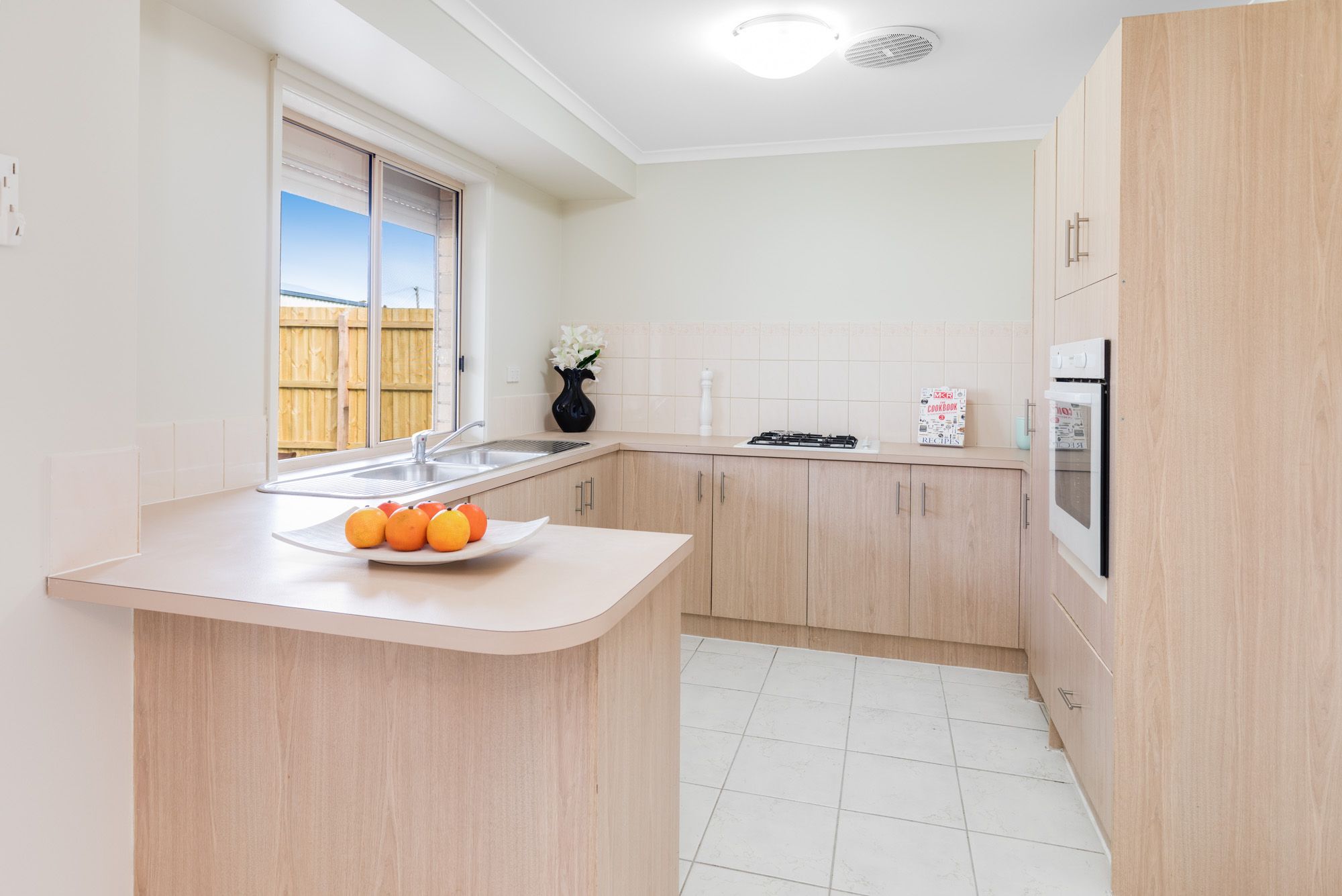 100 Cambridge Crescent, Wyndham Vale, VIC 3024
