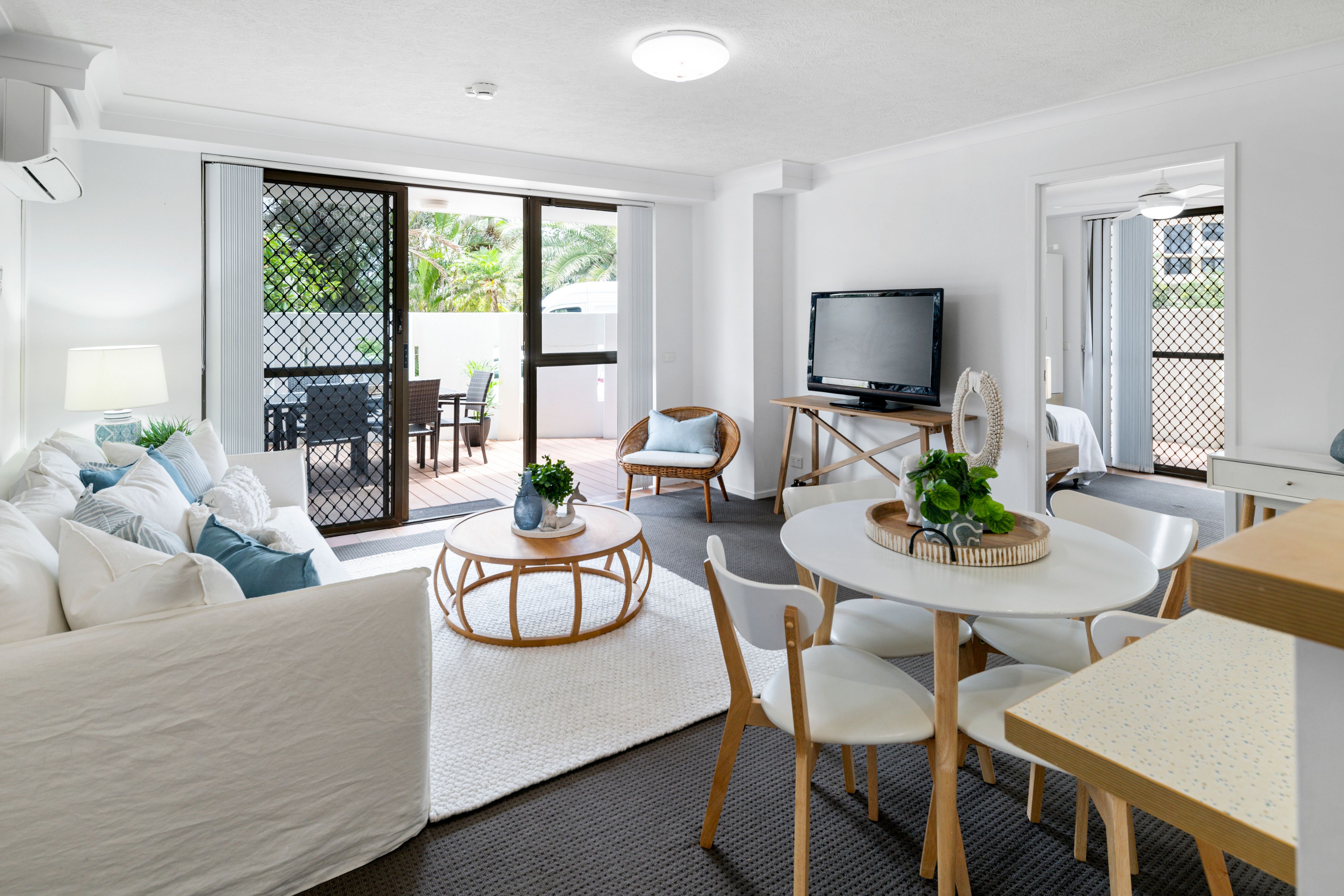 4-6 Britannia Avenue, Broadbeach QLD 4218