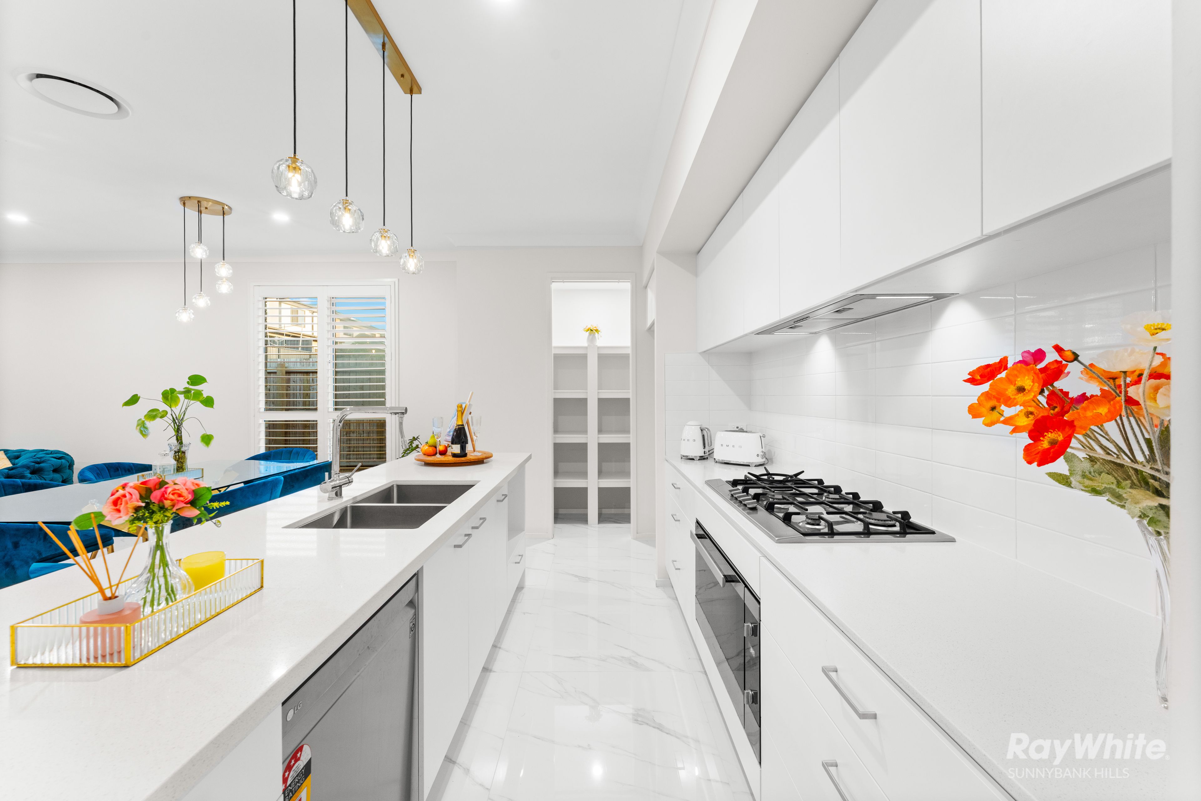 2 Bellerive Street, Pallara, QLD 4110