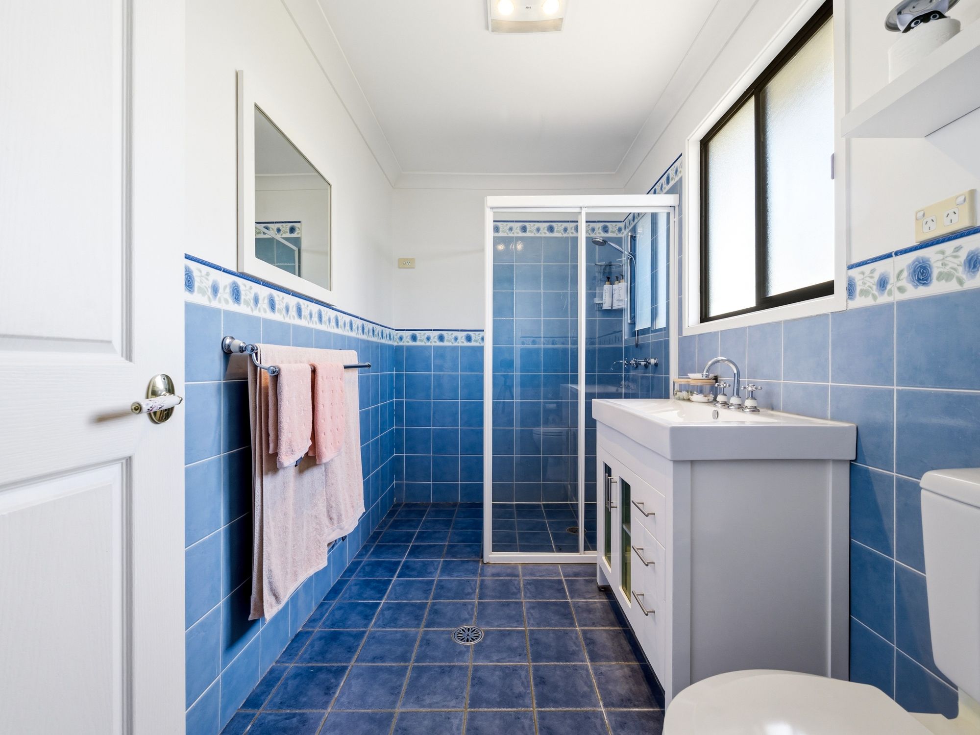 30 Elgata Crescent — photo 11 of 18