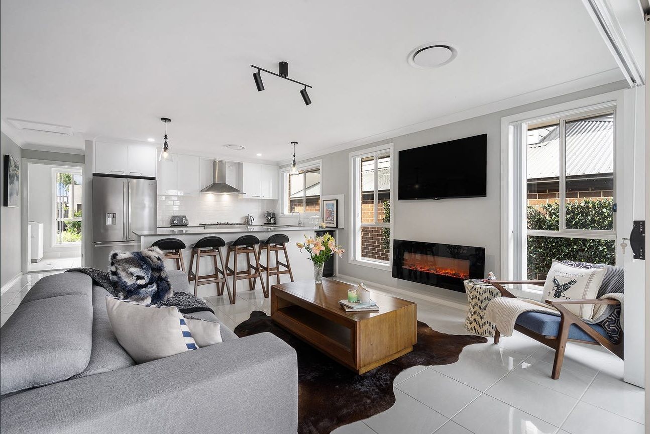 30 Barrow Circuit, JORDAN SPRINGS, NSW 2747