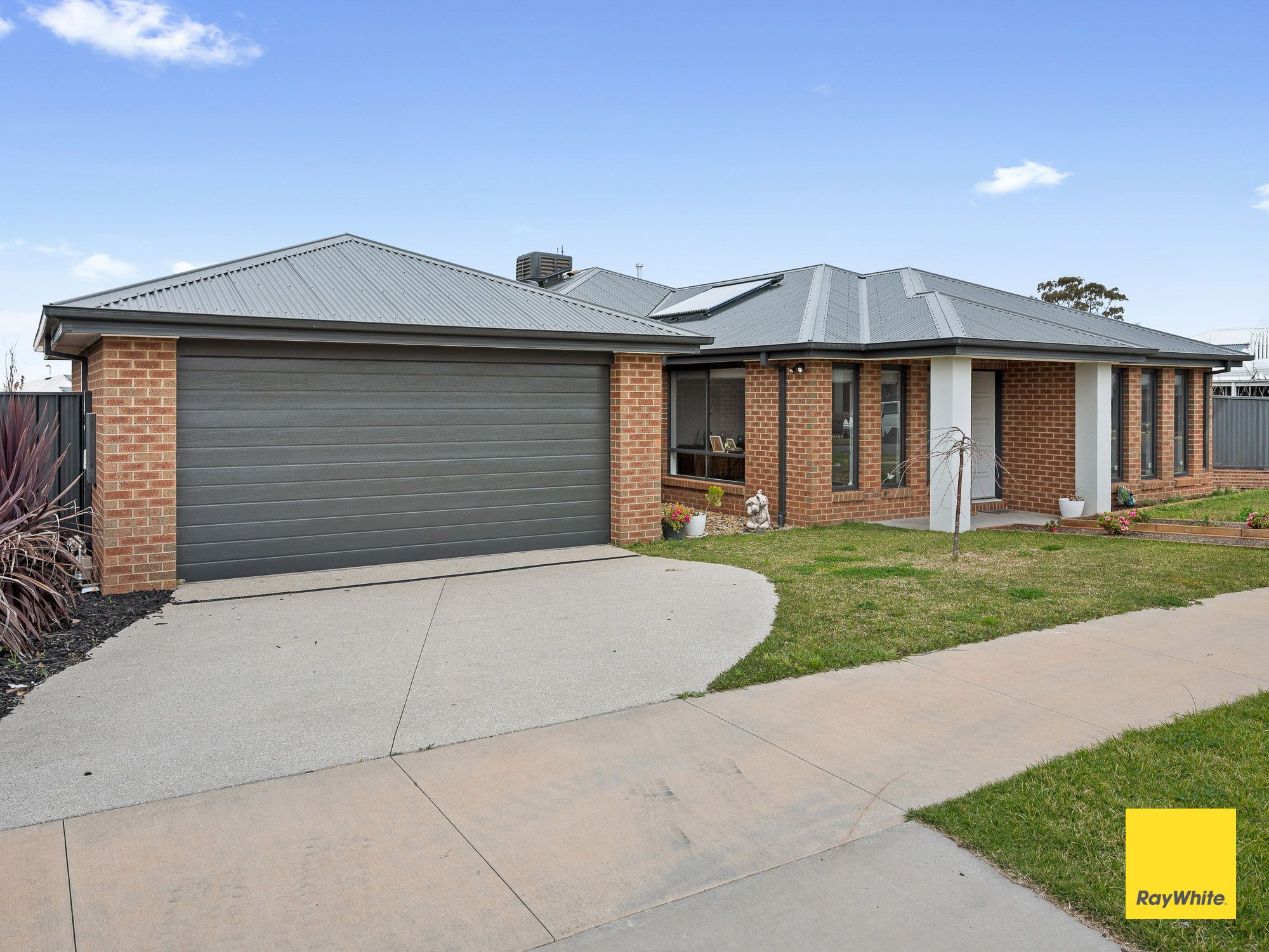10 Streeton Avenue, Huntly, VIC 3551