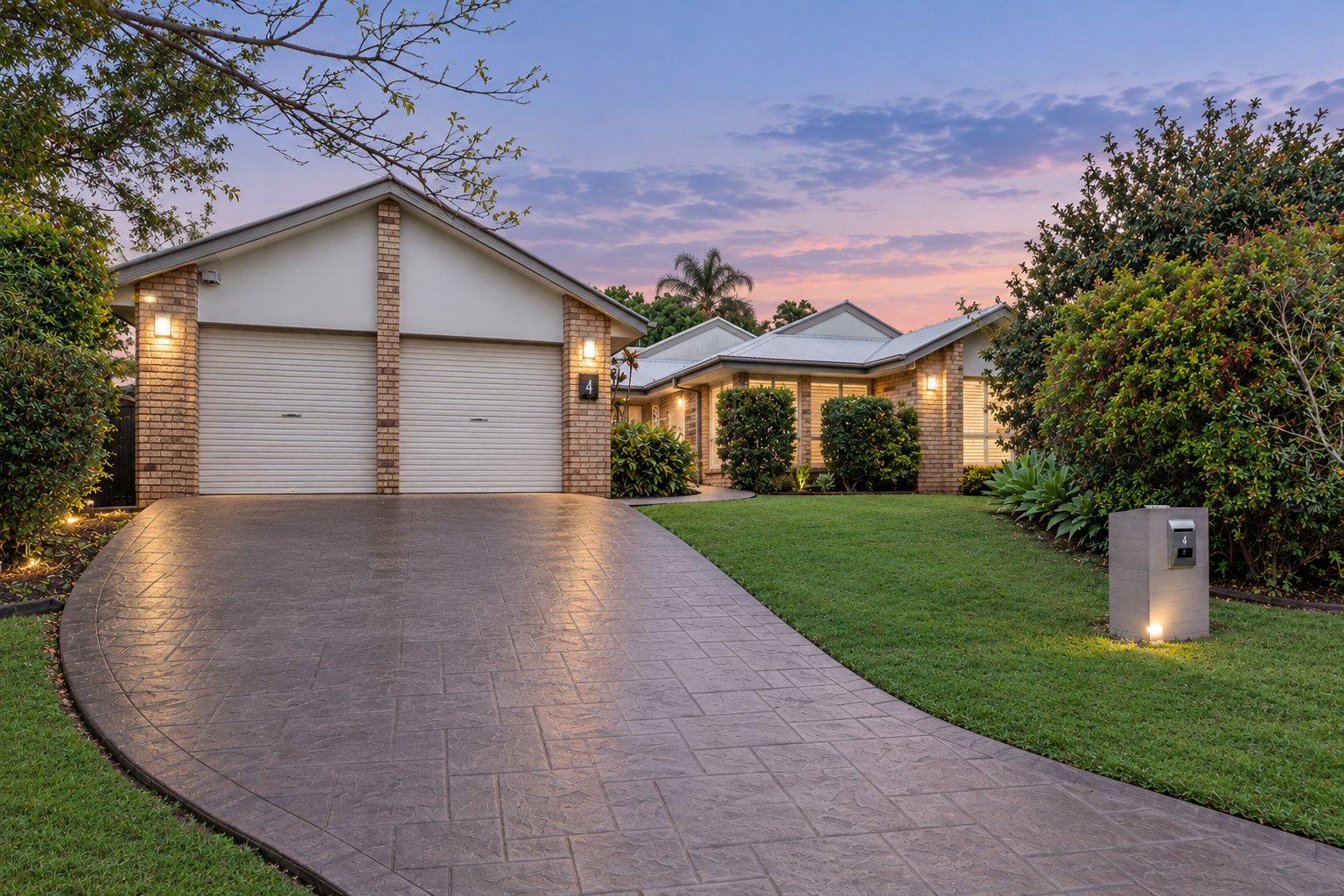 4 Constellation Crescent — photo from Ray White Bridgeman Downs