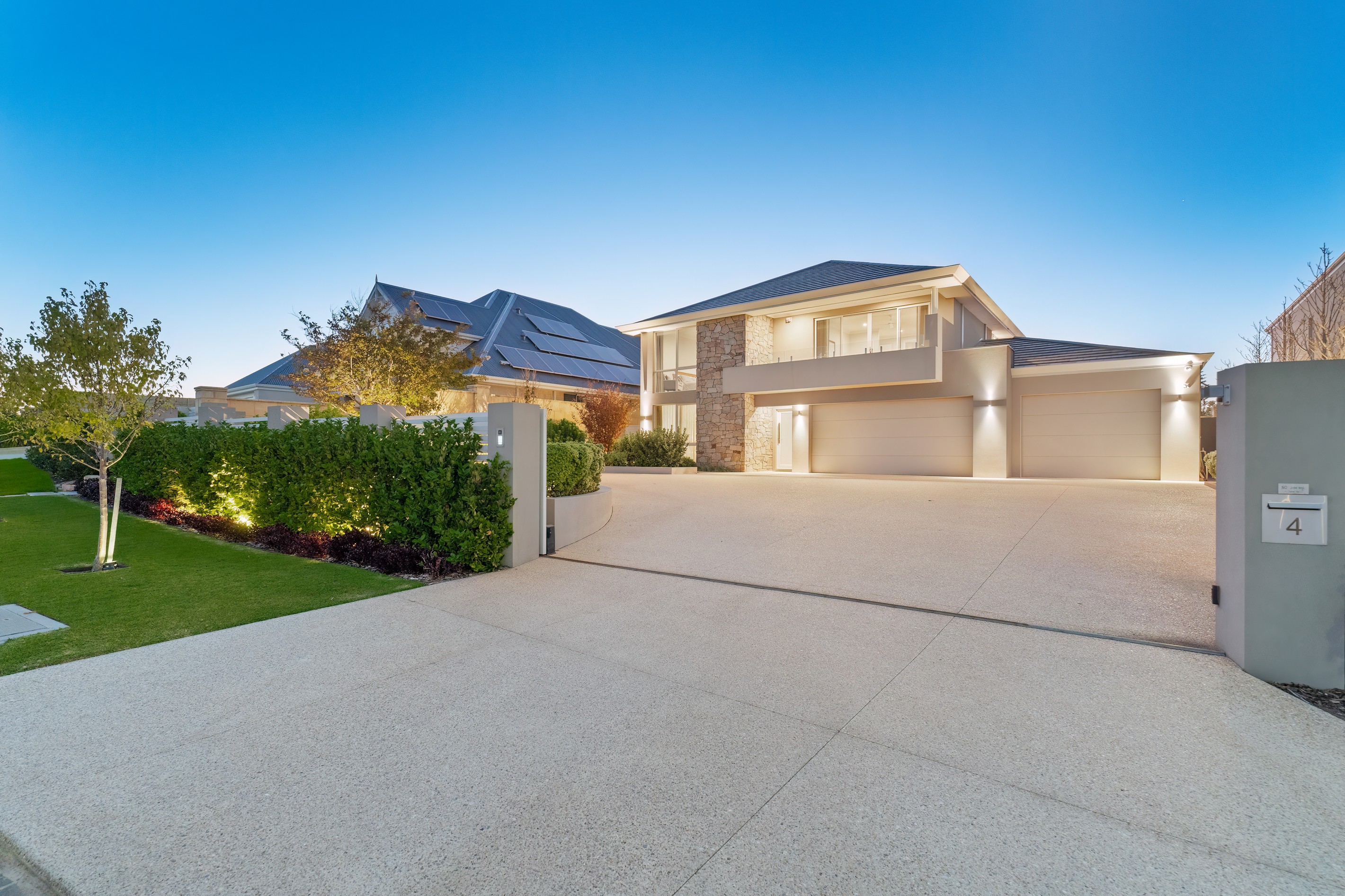 4 Bendalong Boulevard, Secret Harbour, WA 6173