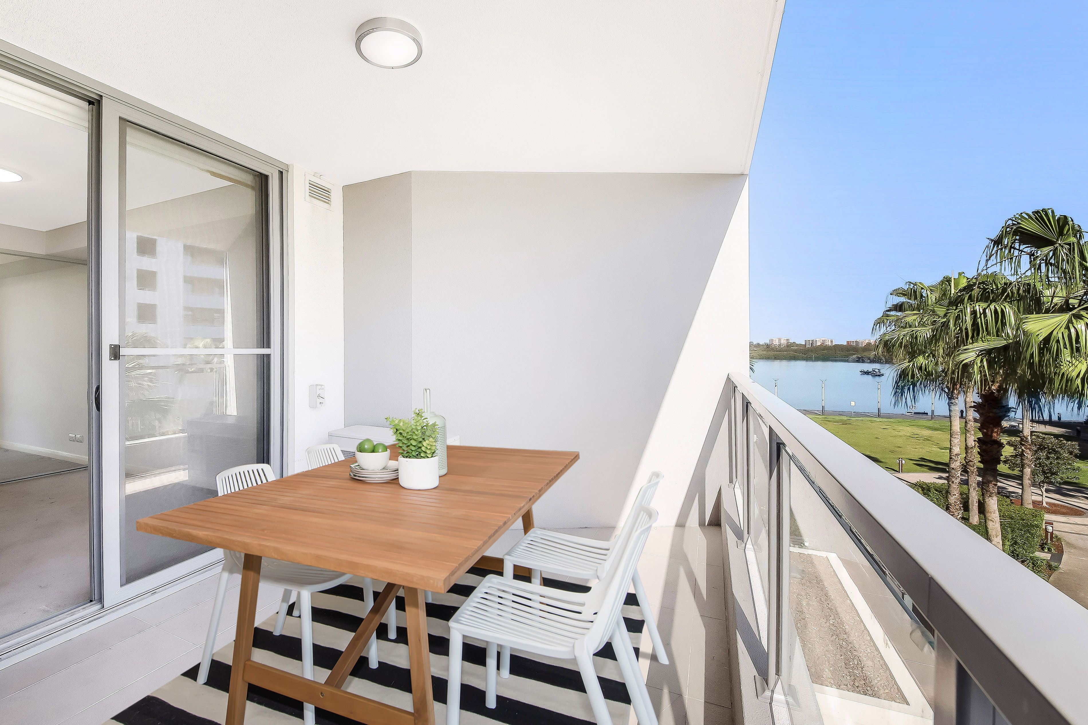 7 Stromboli Strait, Wentworth Point NSW 2127