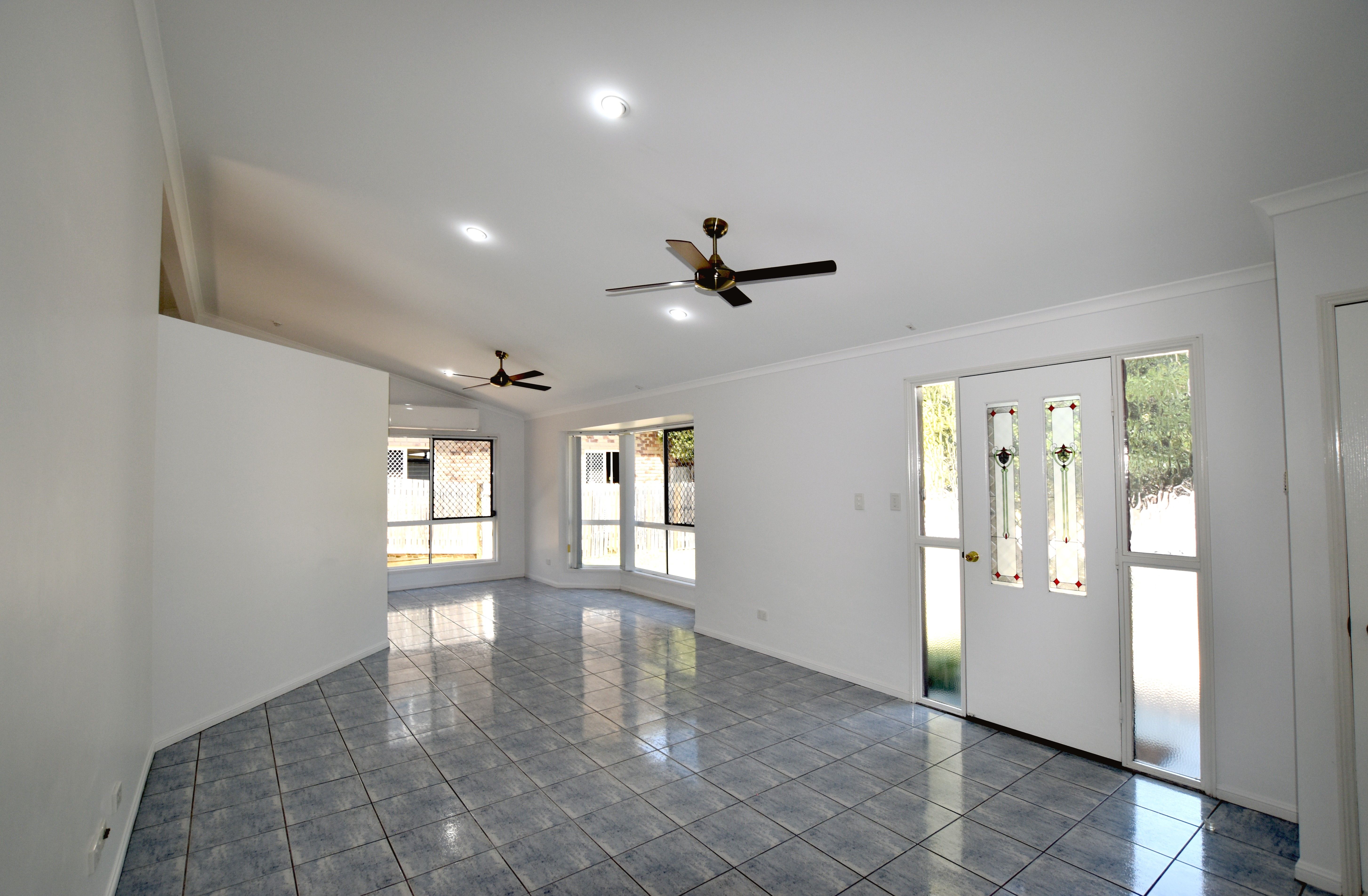 11 Gapparis Street, Kin Kora, QLD 4680