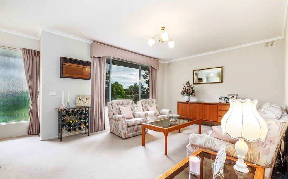 44 Kelvin Drive, Ferntree Gully, VIC 3156