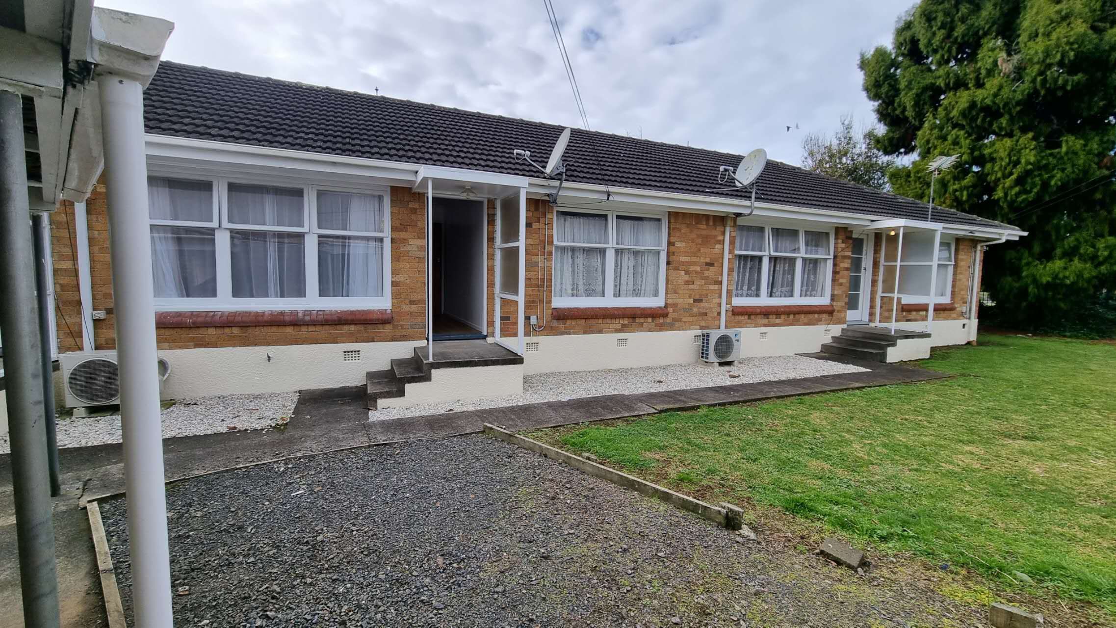 2/56 Regent Street, Papatoetoe, Manukau City