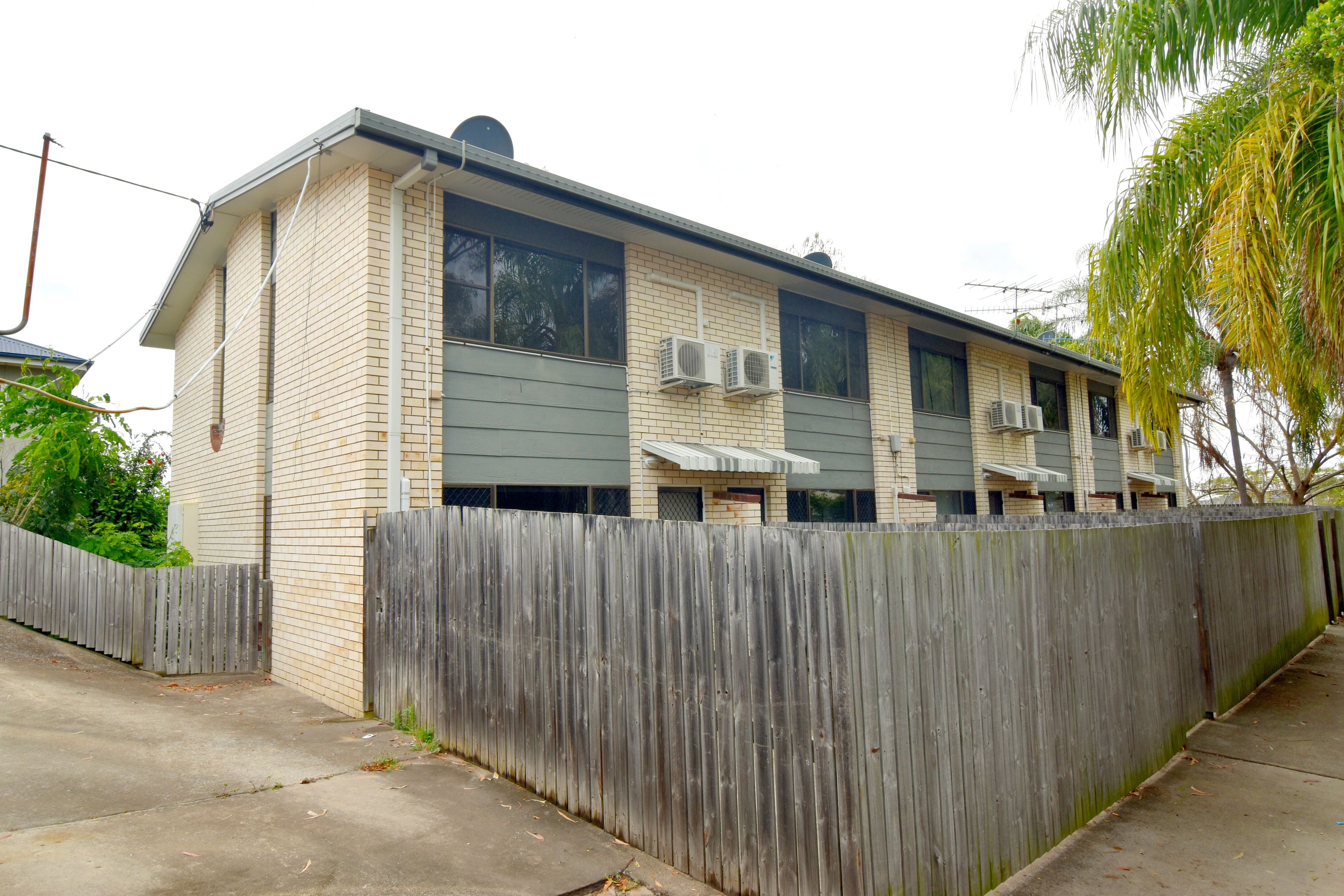 68 Ann Street, South Gladstone QLD 4680