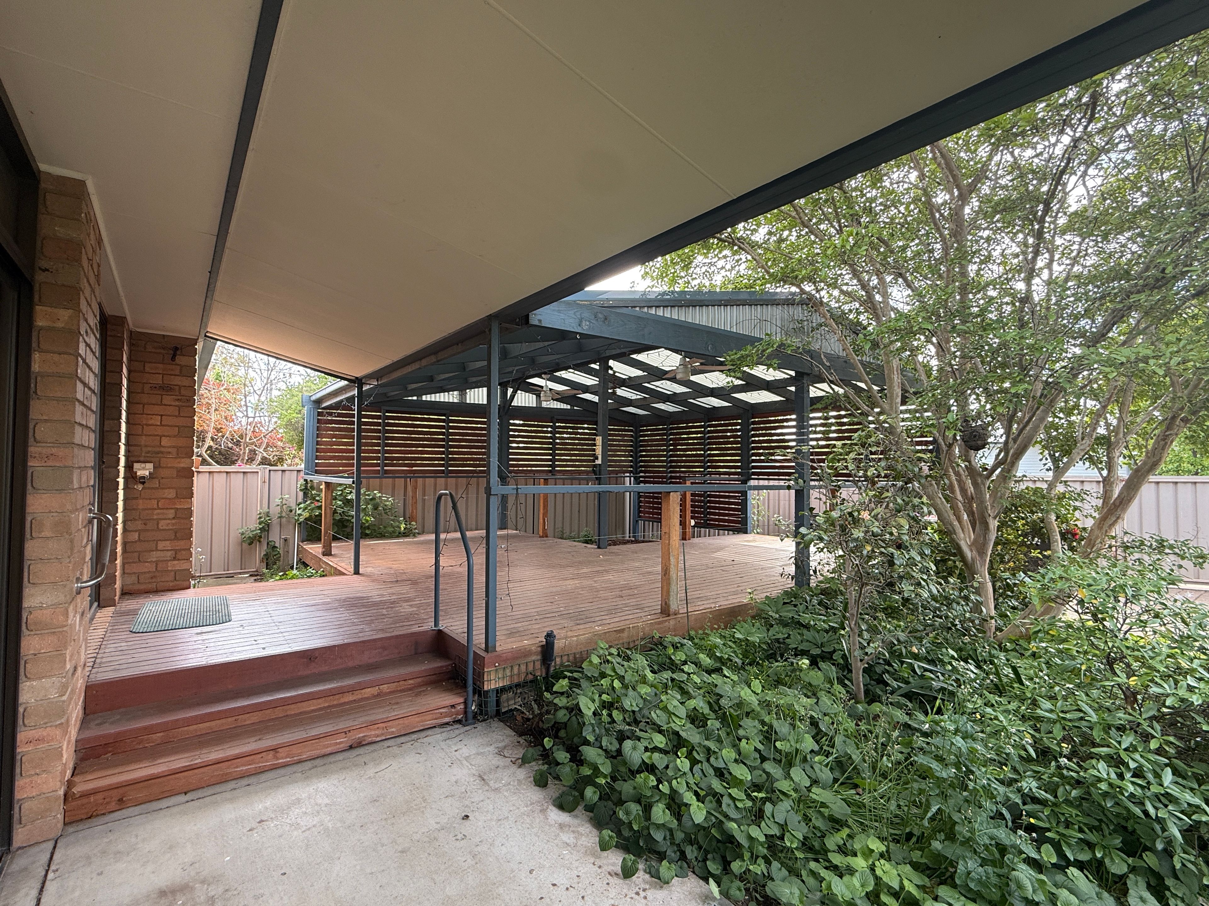 50 Kennedy Street — photo 12 of 14