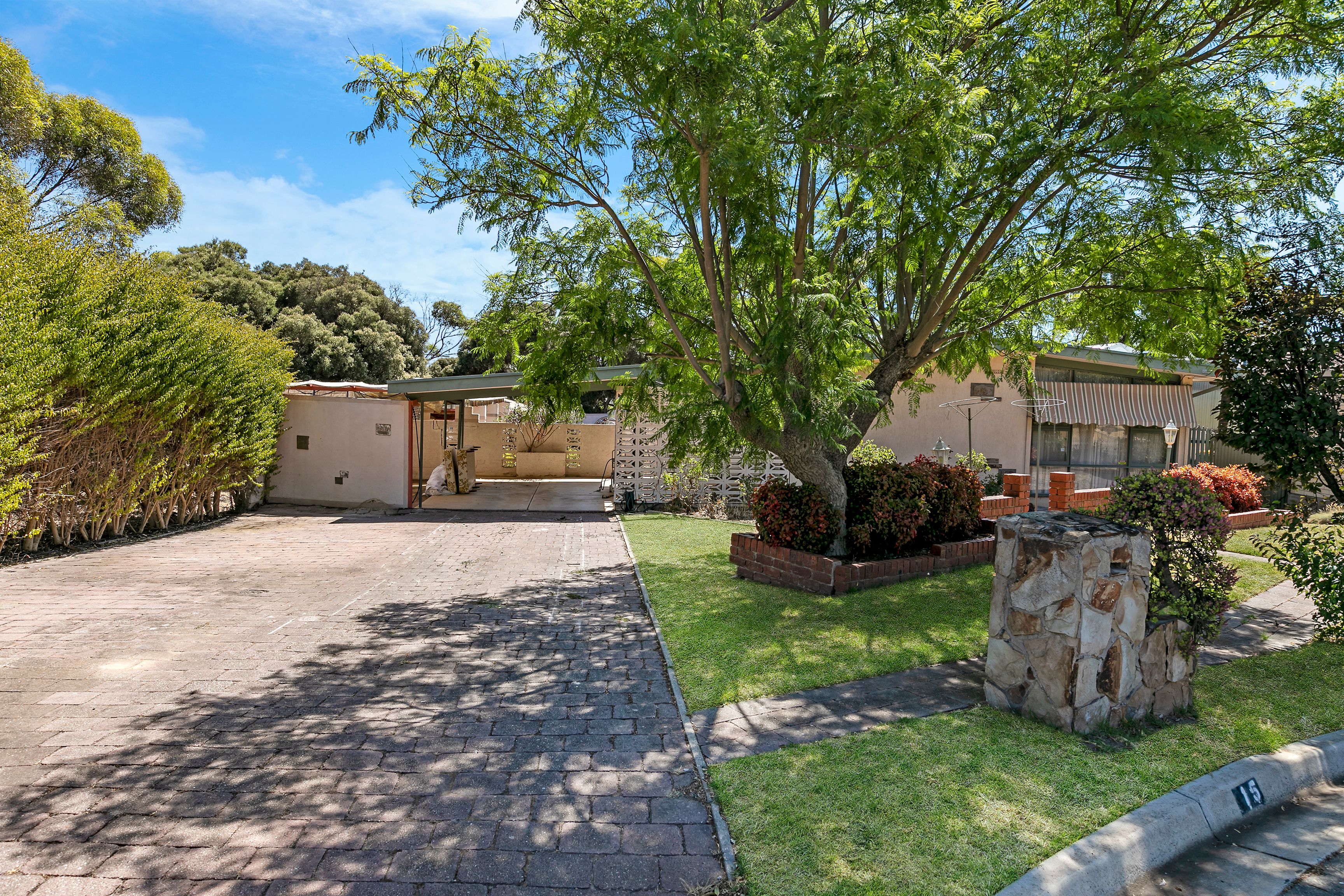 15 Dorian Street, Para Vista SA 5093