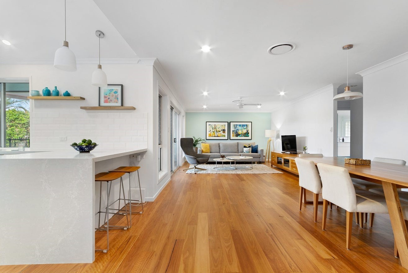 10 Cosmos Close, Bridgeman Downs, QLD 4035