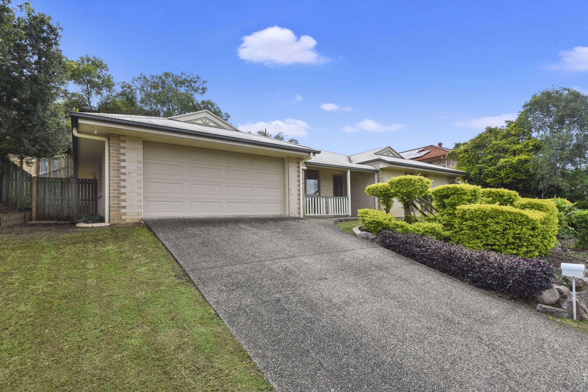 28 Granada Drive, Eatons Hill, QLD 4037