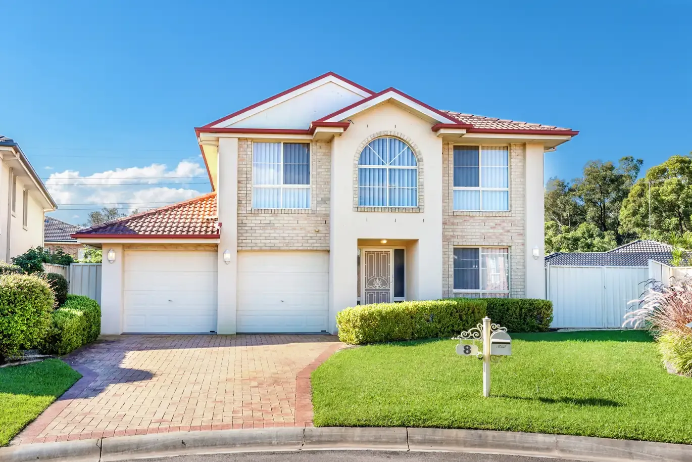 8 Waterford Way, Glenmore Park, NSW 2745