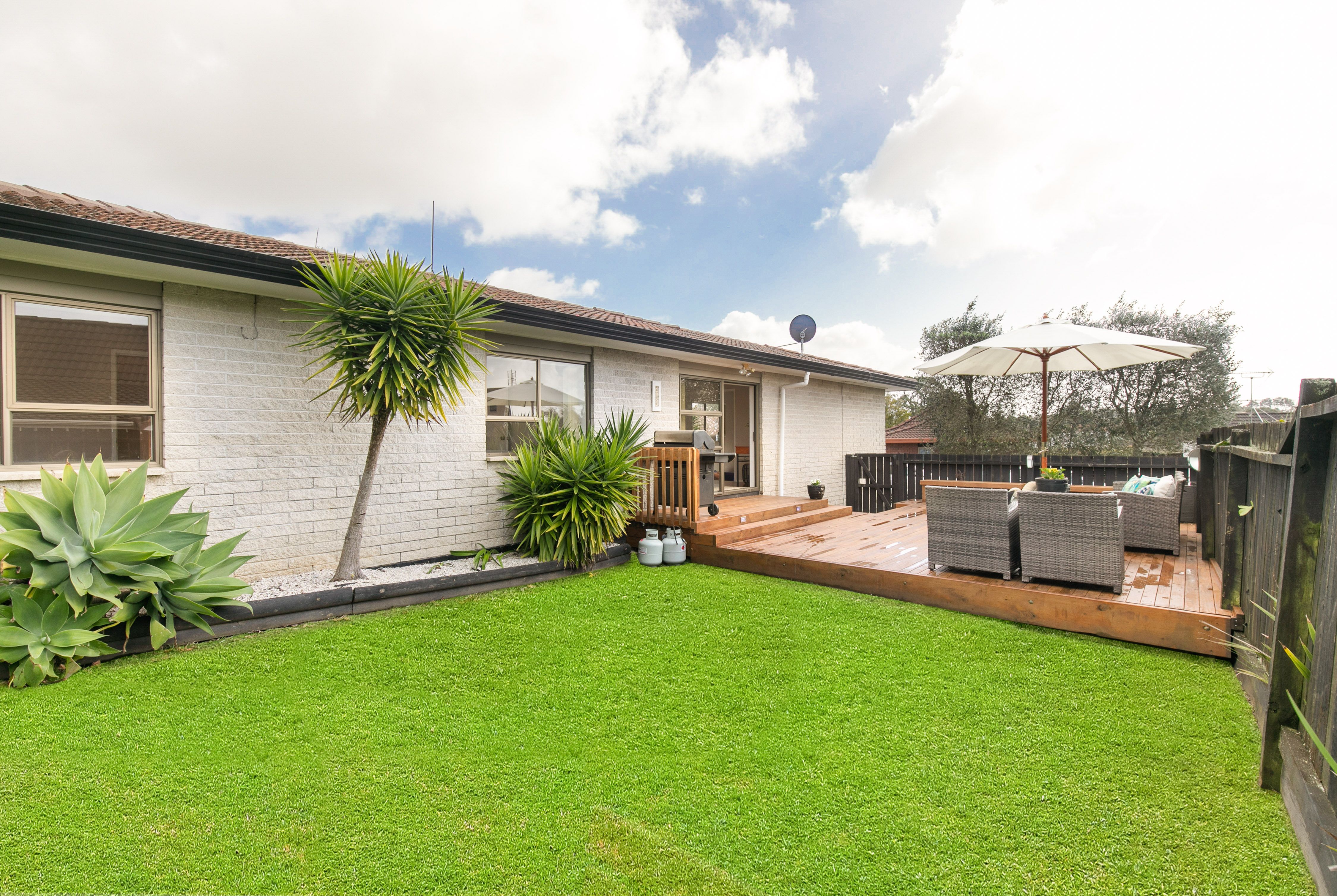 2/3 Rosca Lane, Sunnyhills, Manukau City