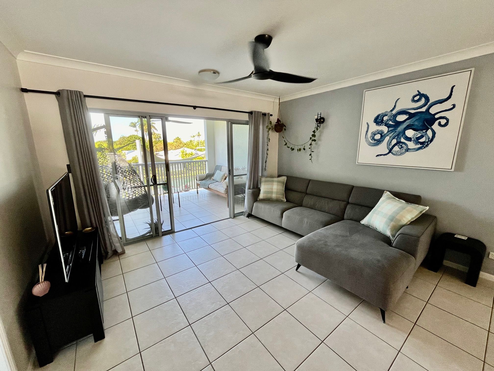 52/114-118 Trinity Beach Road — photo 5 of 14