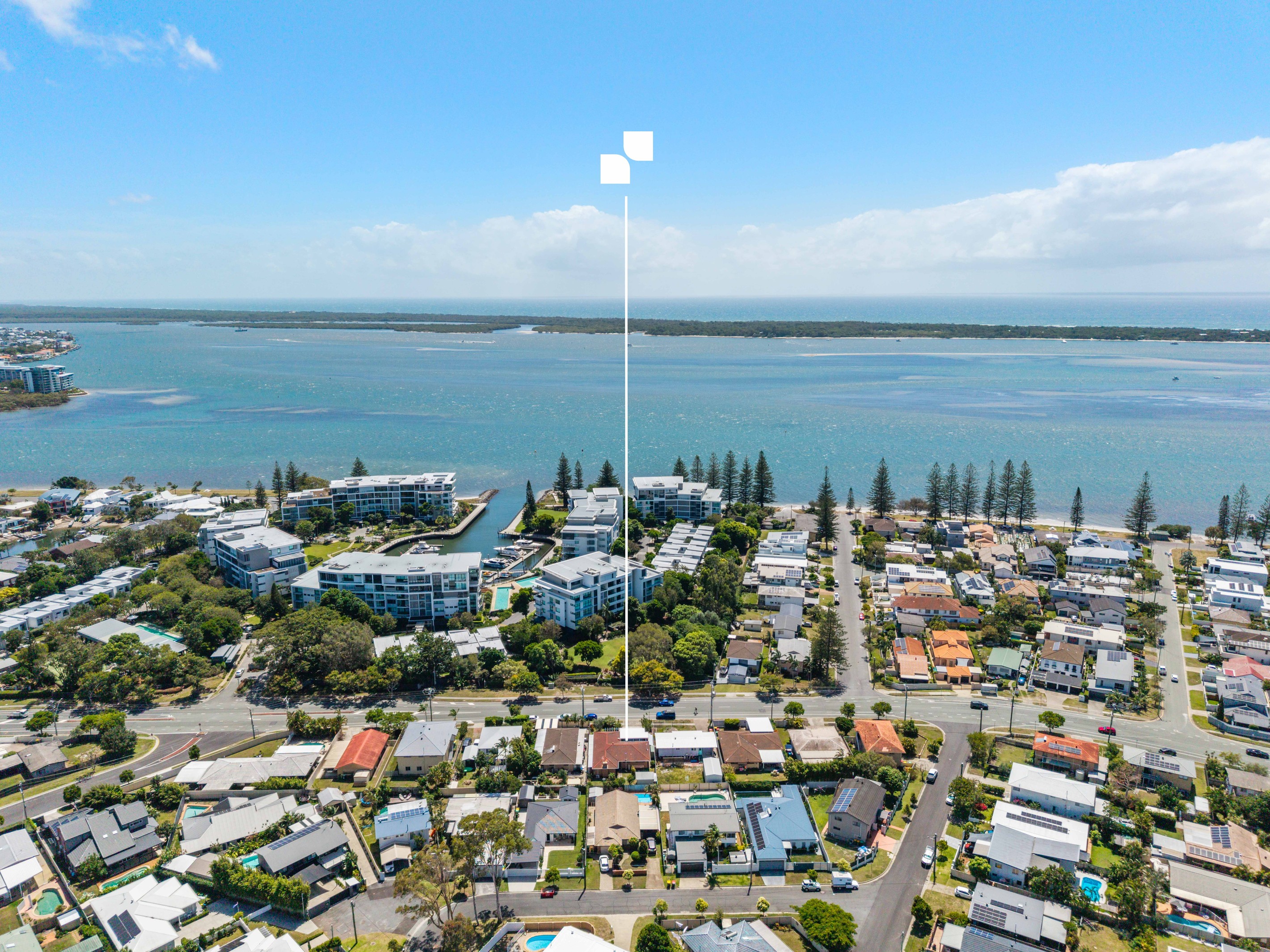 302 Bayview Street, Hollywell, QLD 4216