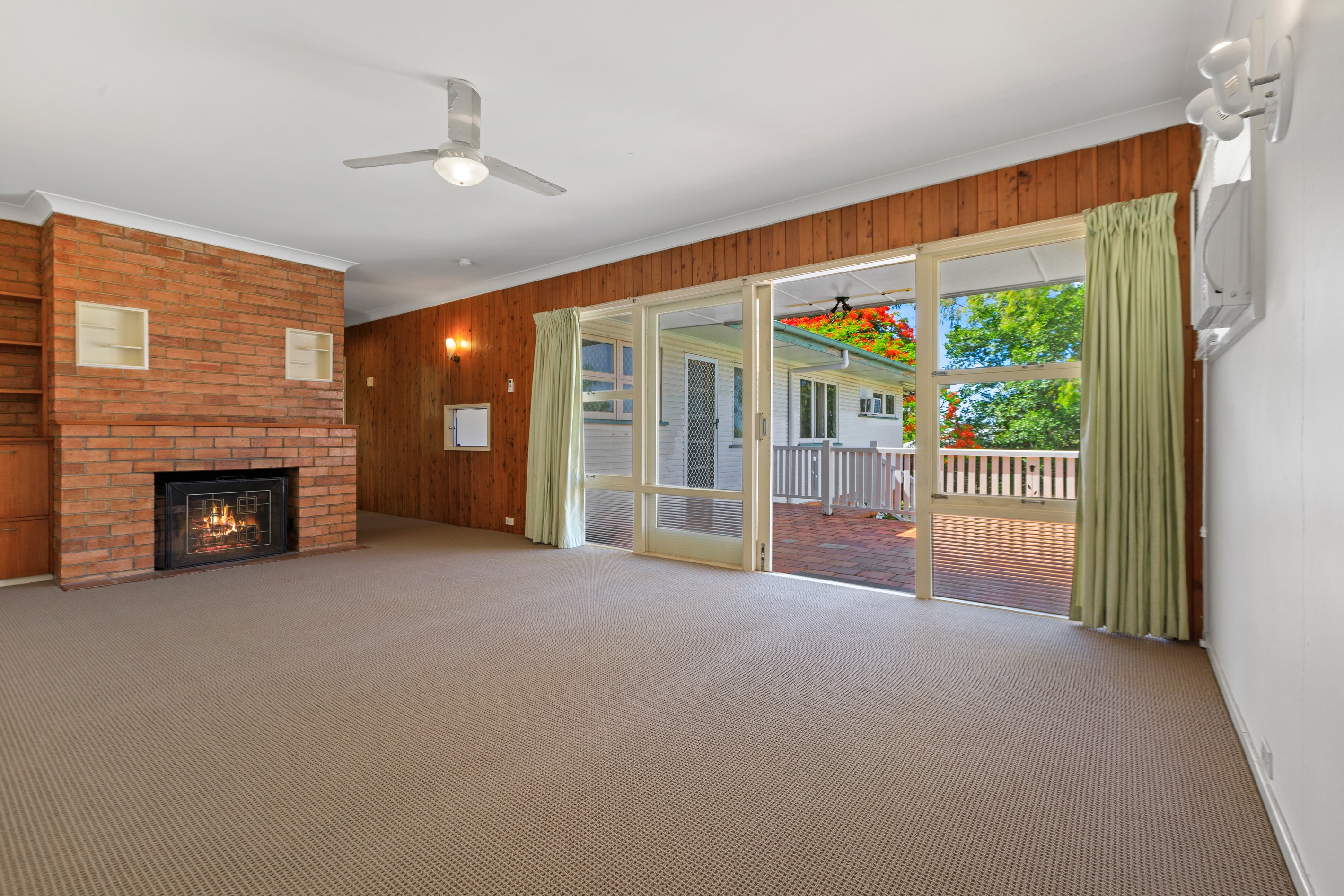 47 Waratah Avenue, Carina, QLD 4152