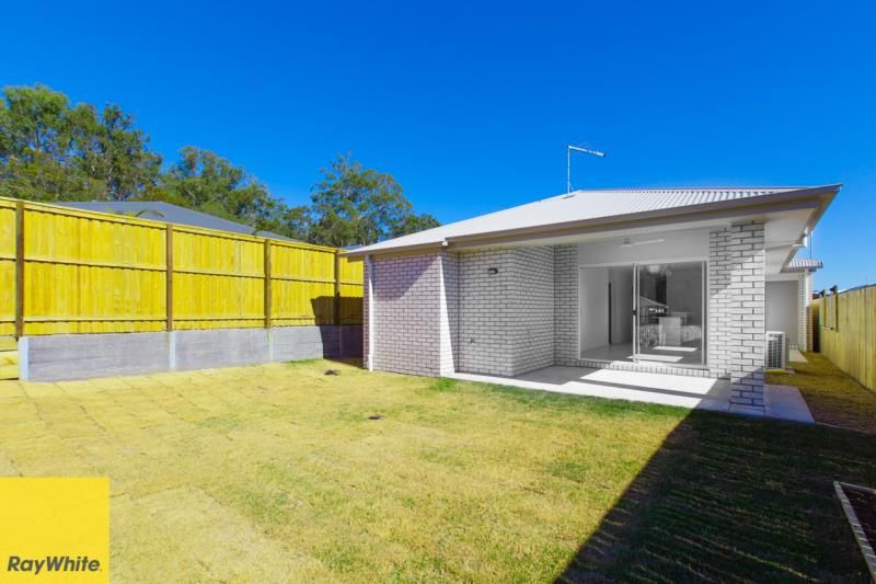 6 Mount Cooroora Street, Park Ridge, QLD 4125