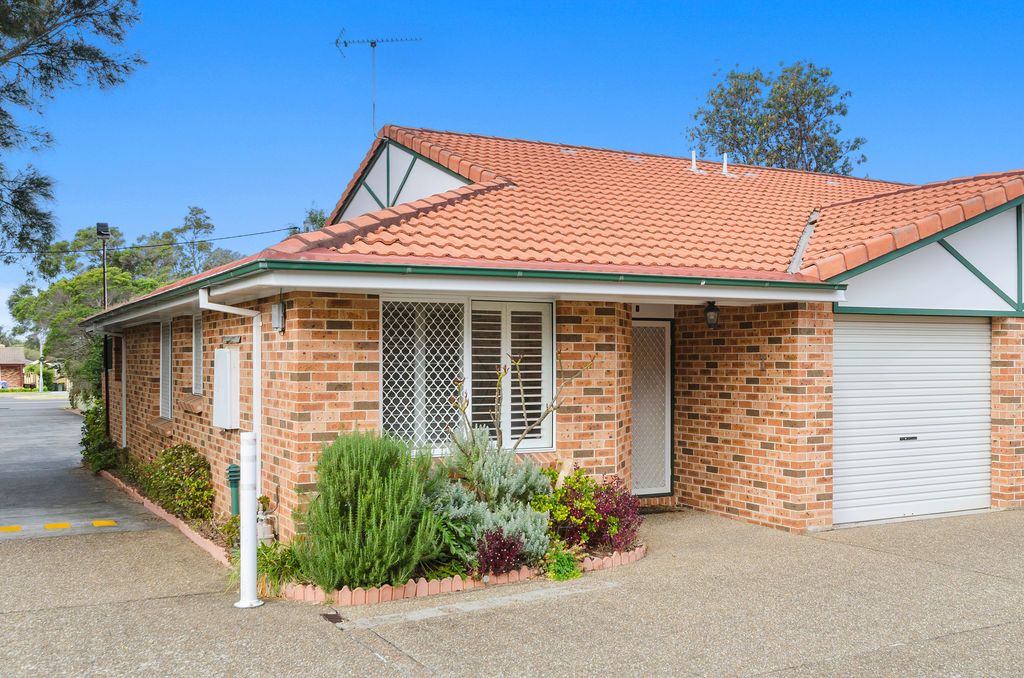 74 Cawley Street, Bellambi NSW 2518