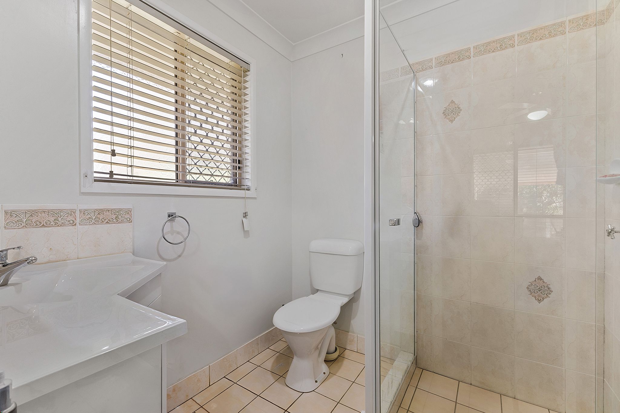 17 Highland Park Road — photo 7 of 18