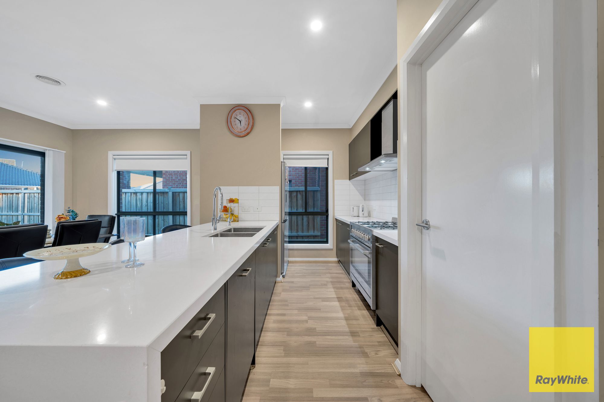 20 Clementine Boulevard — photo 8 of 30