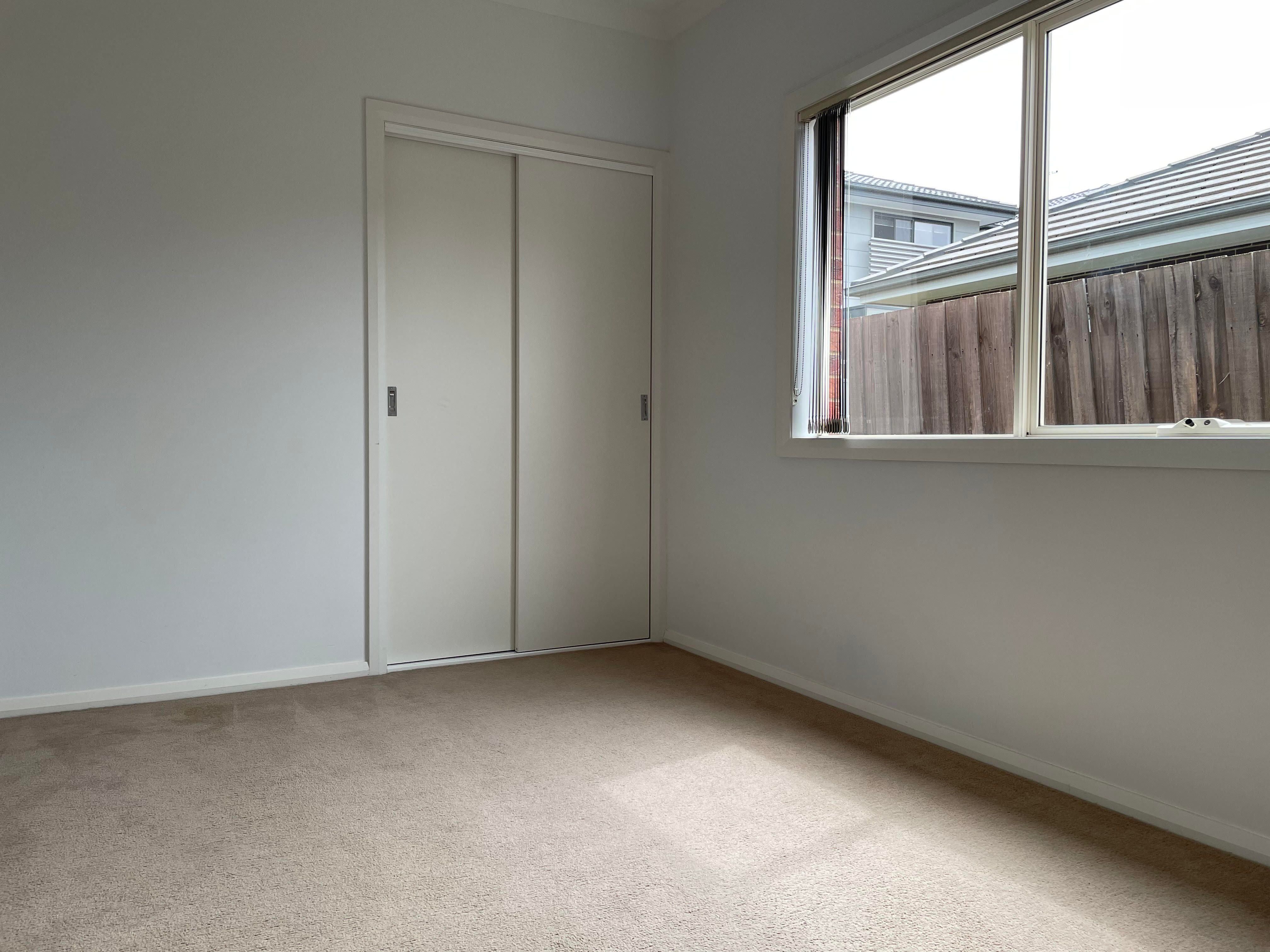 4/4 Bradshaw Street — photo 4 of 6