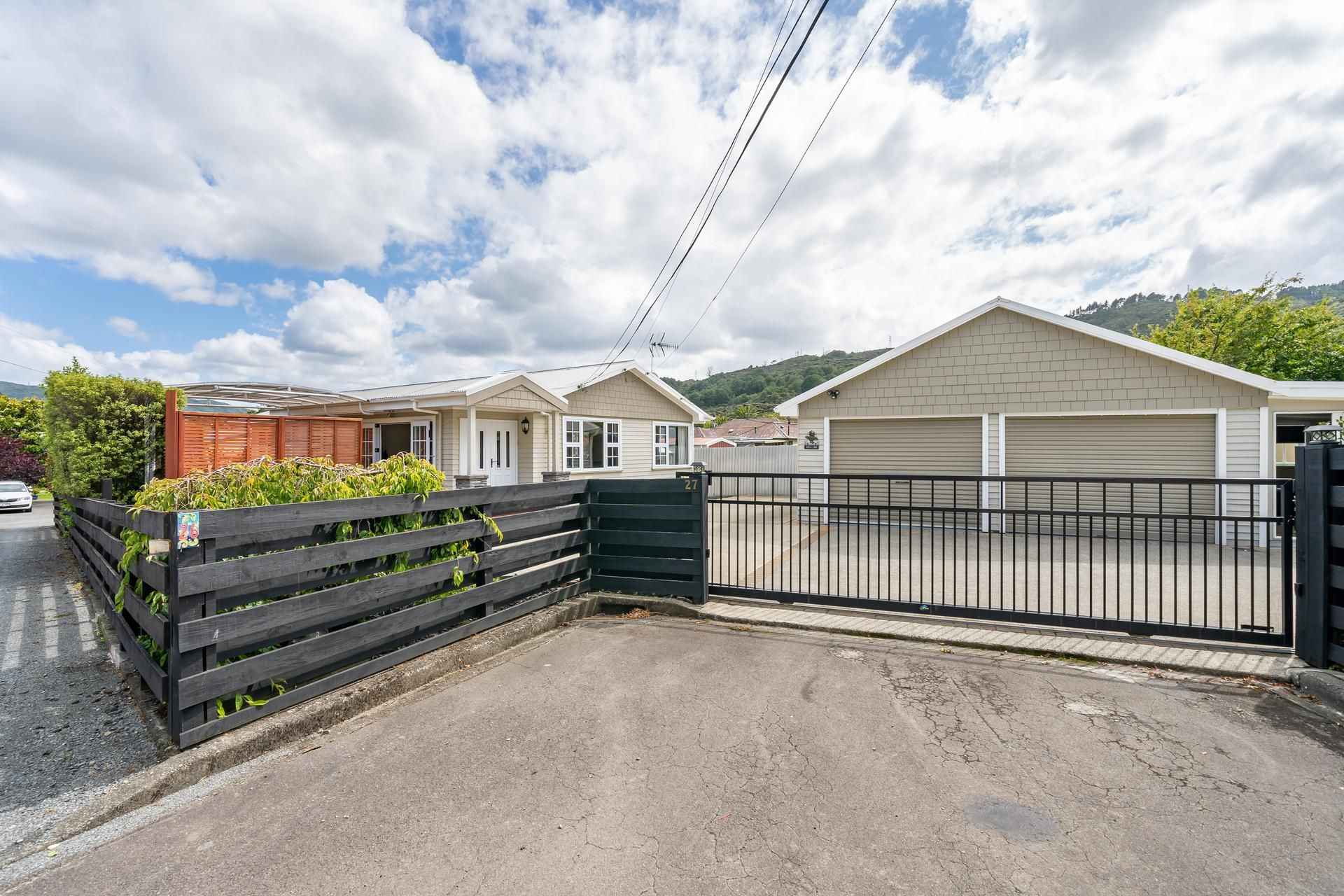 27 Kereru Grove, Stokes Valley, Lower Hutt City