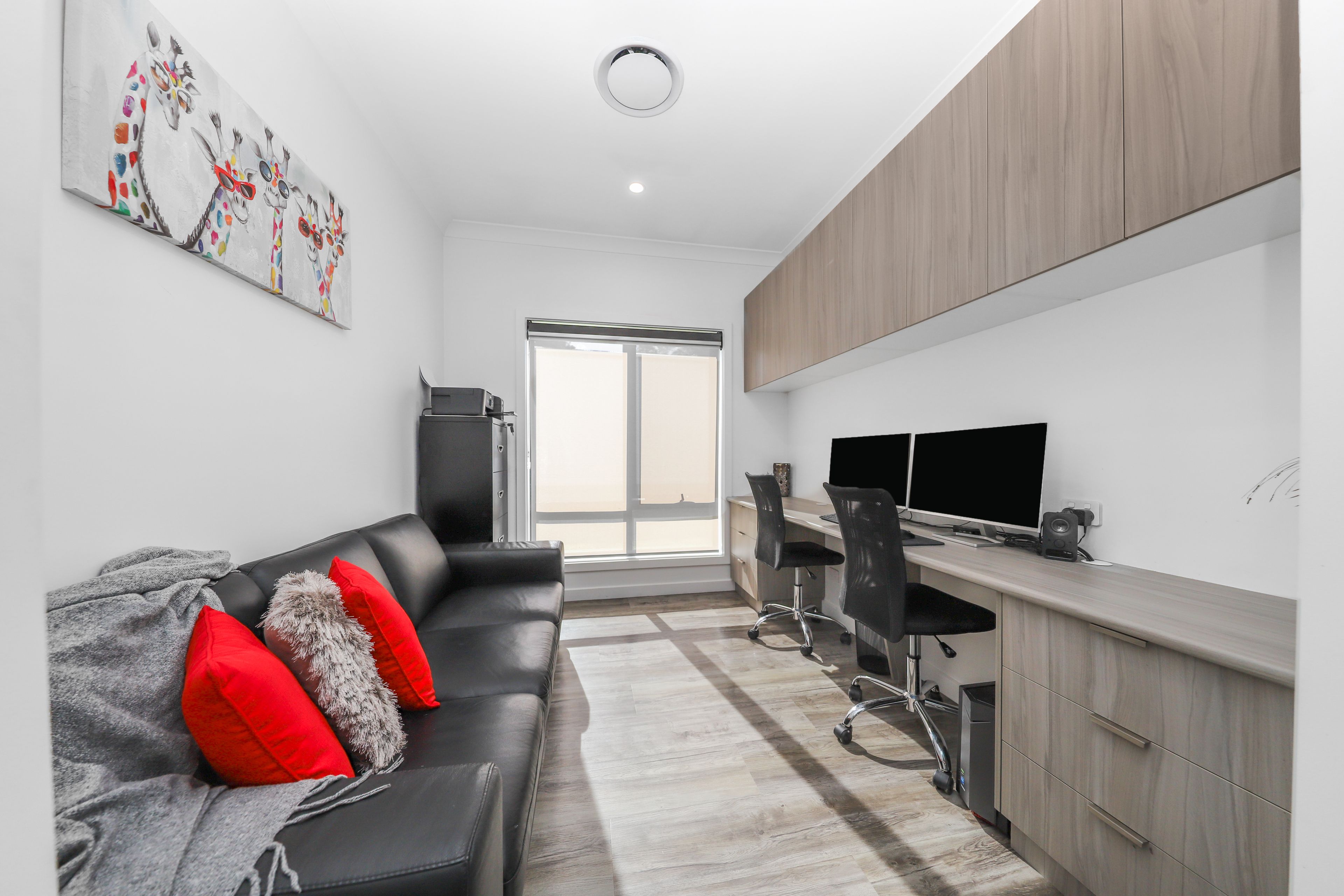 36 Cromwell Street — photo 17 of 27