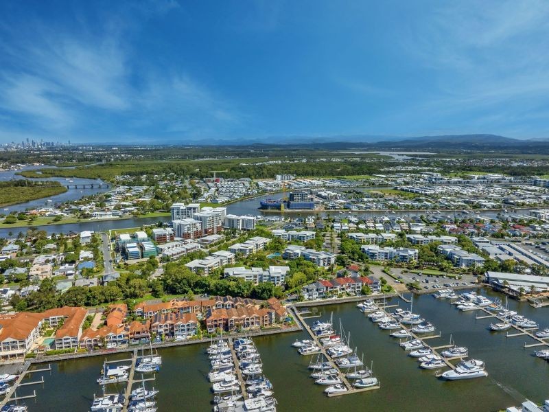 815/66 Sickle Avenue, Hope Island, QLD 4212