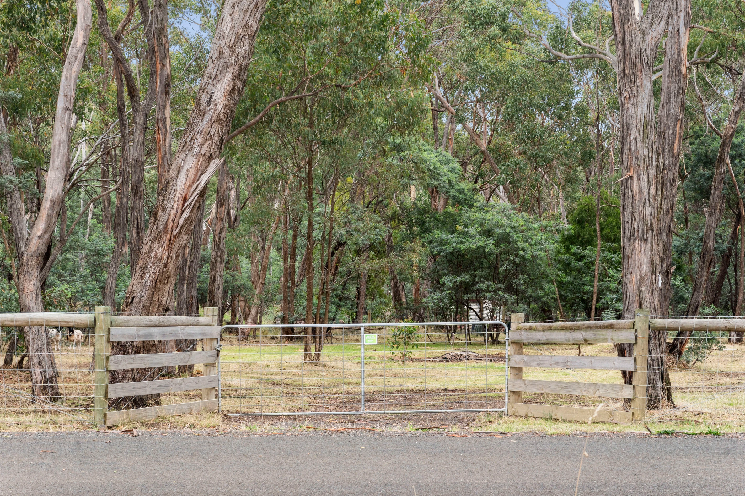 4 Liza Drive, Drummond, VIC 3461