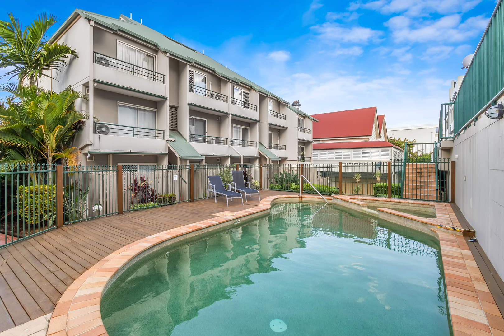 Photo inspiration: 24 23 Edmondstone Street South Brisbane Qld 4101 Photo Inspiration