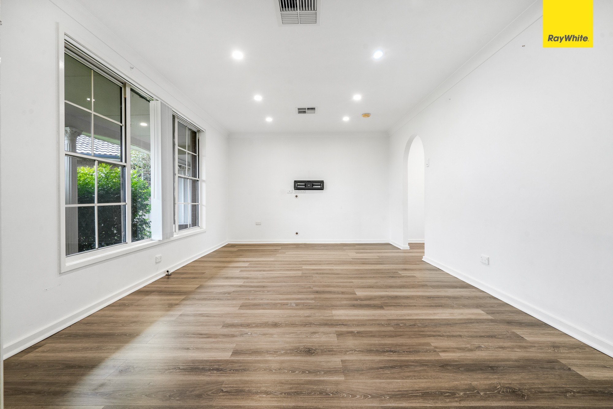 3 Cleary Place, St Clair, NSW 2759