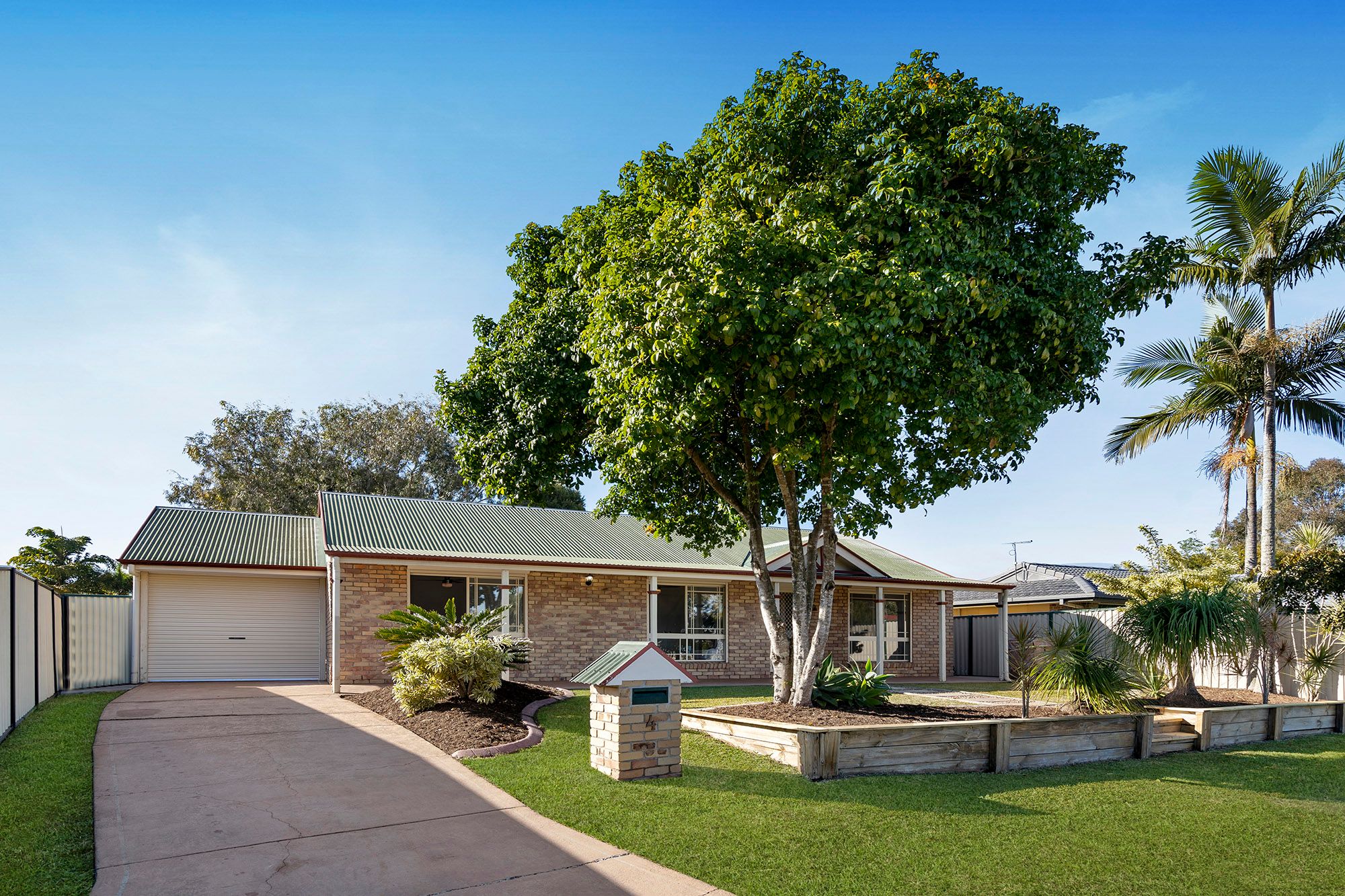 4 Kaiser Court, Waterford West QLD 4133