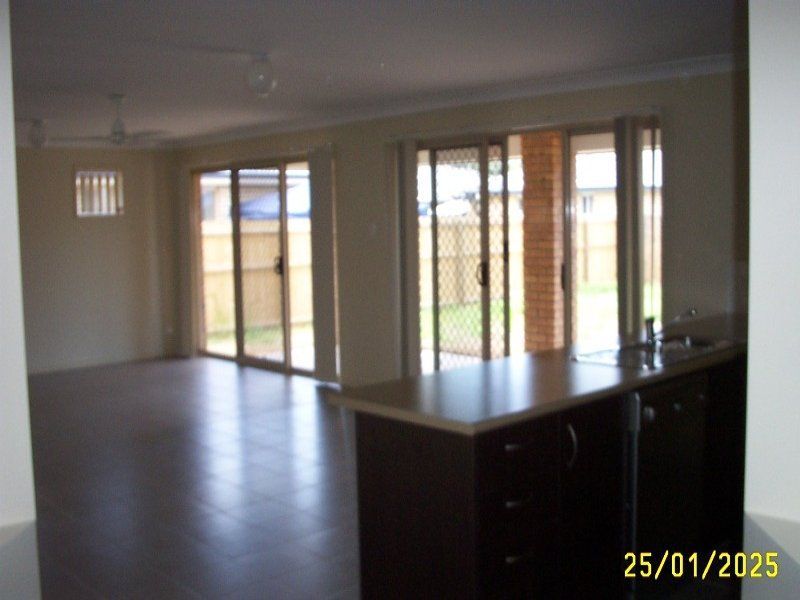 16 Tasman Street, Bray Park, QLD 4500