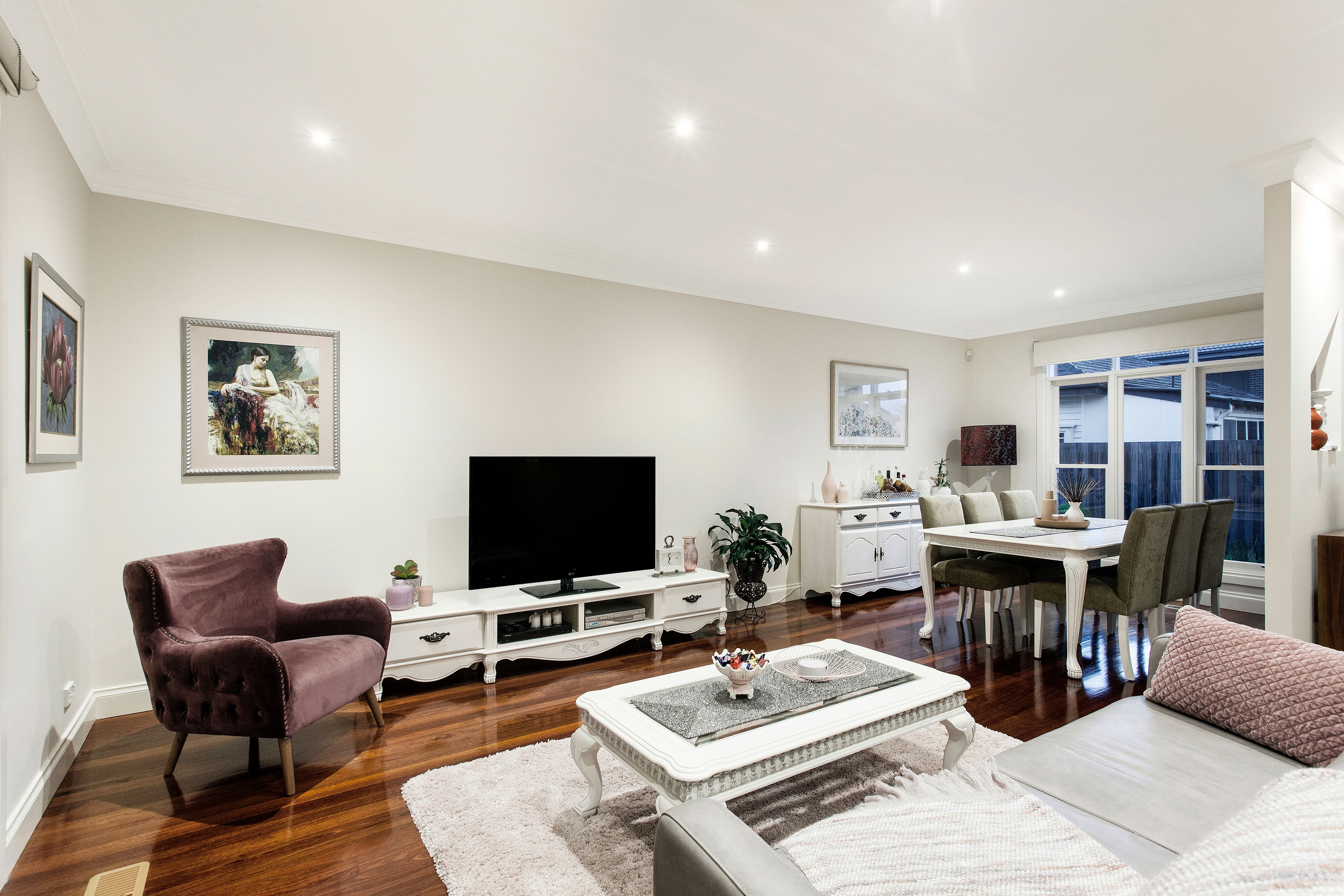 2/8 Paget Street, Hughesdale, VIC 3166