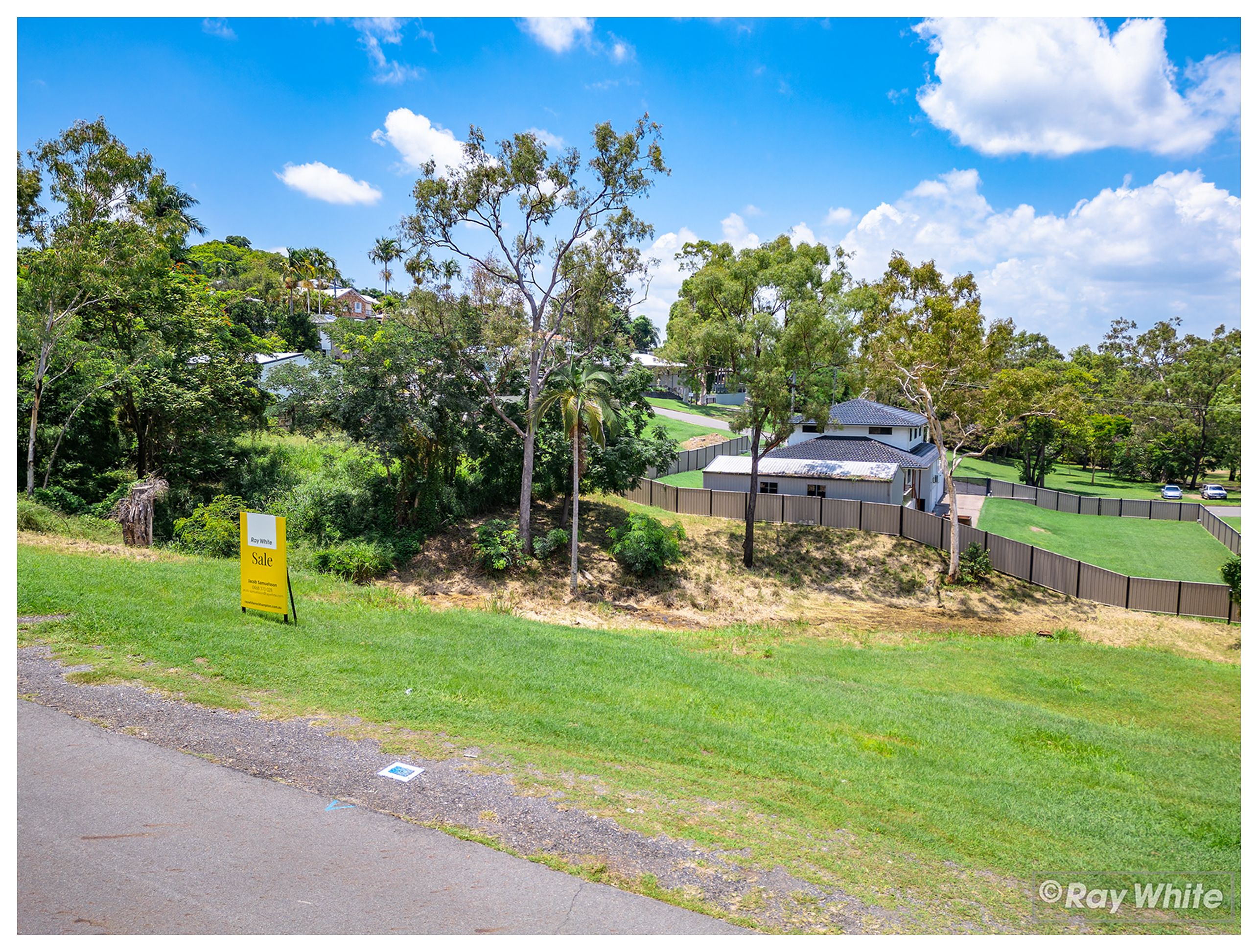 27 Lamington Street, The Range QLD 4700