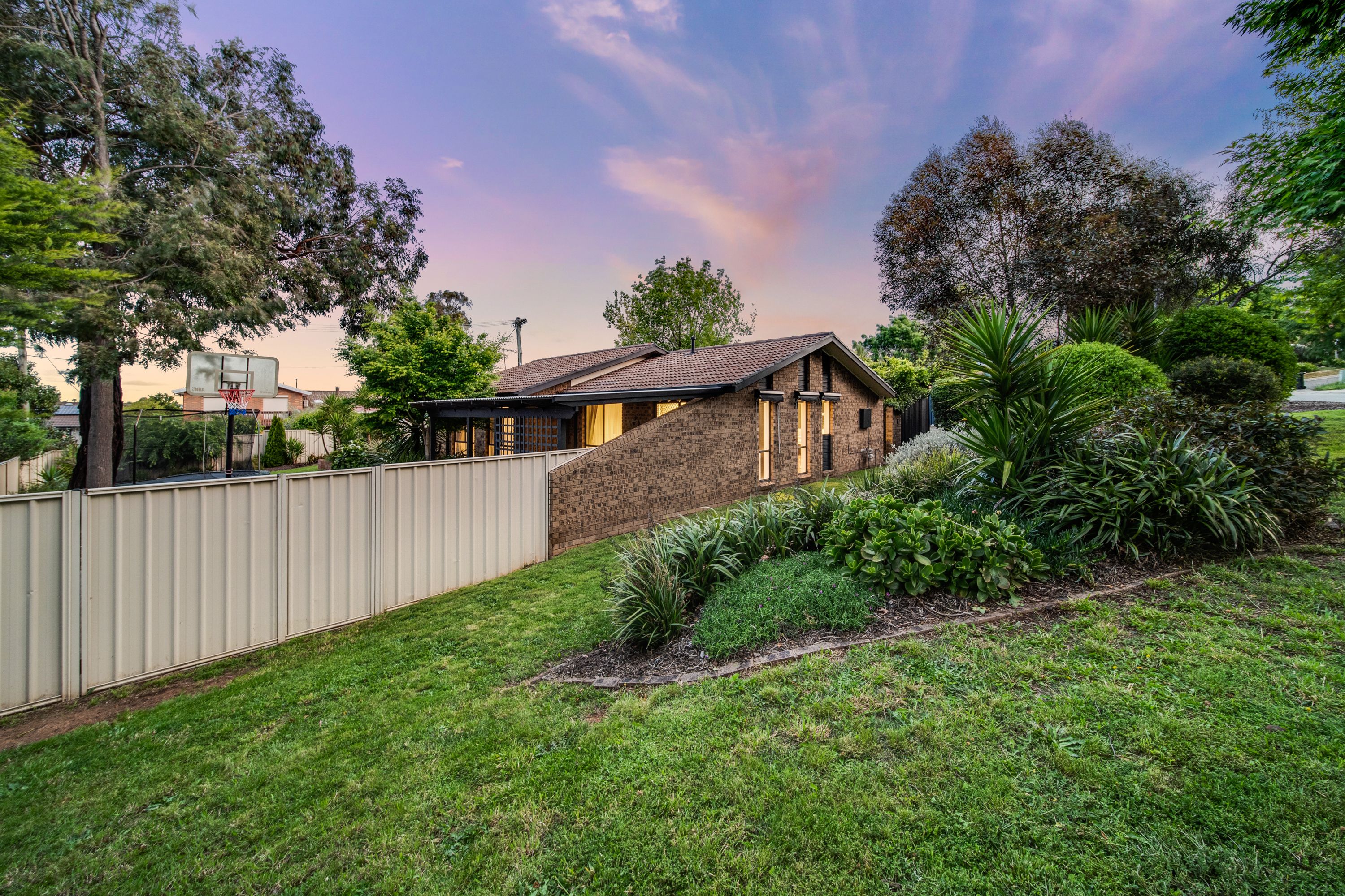 6 Slessor Crescent, McKellar, ACT 2617
