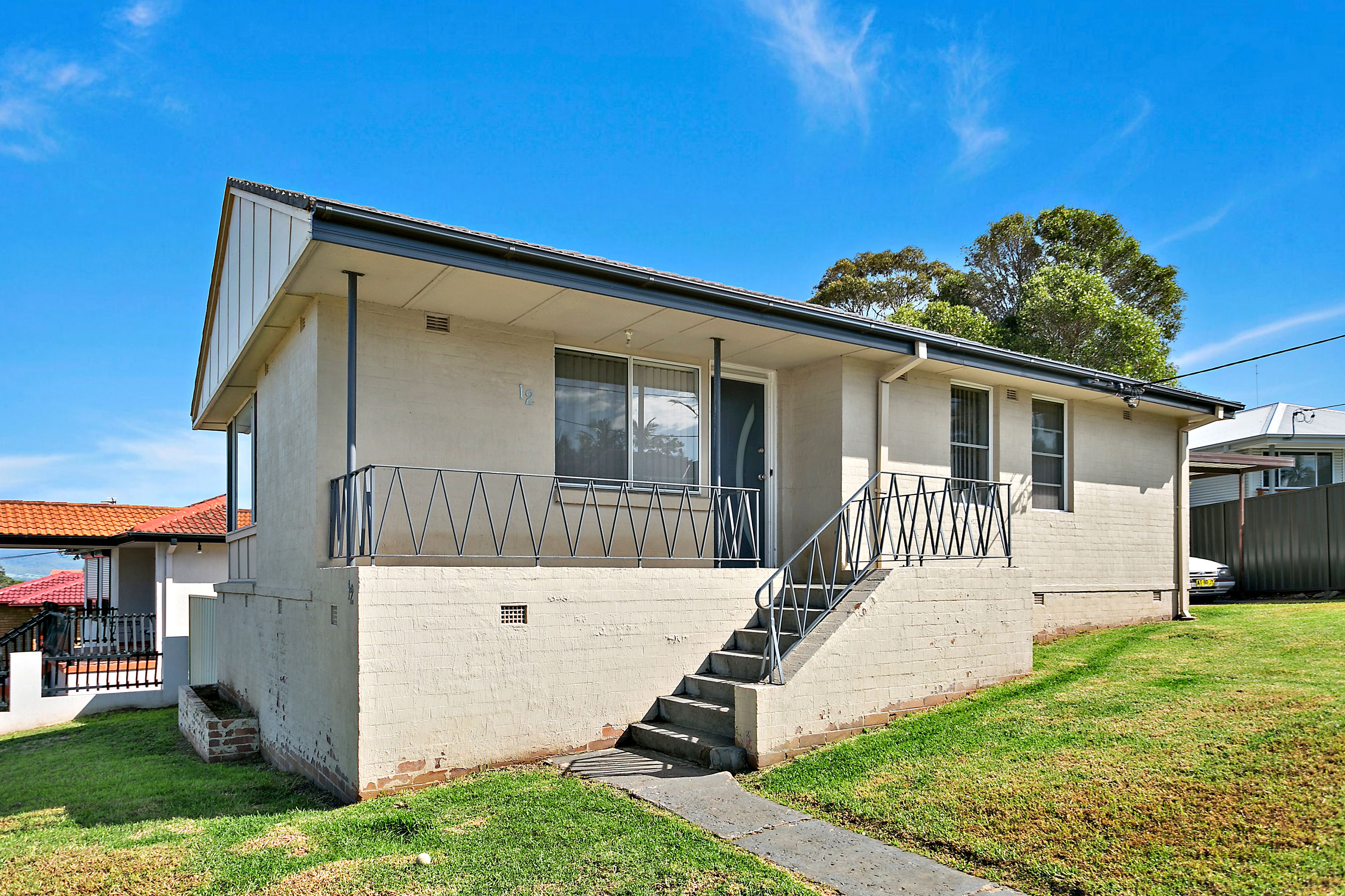 12 Rowley Avenue