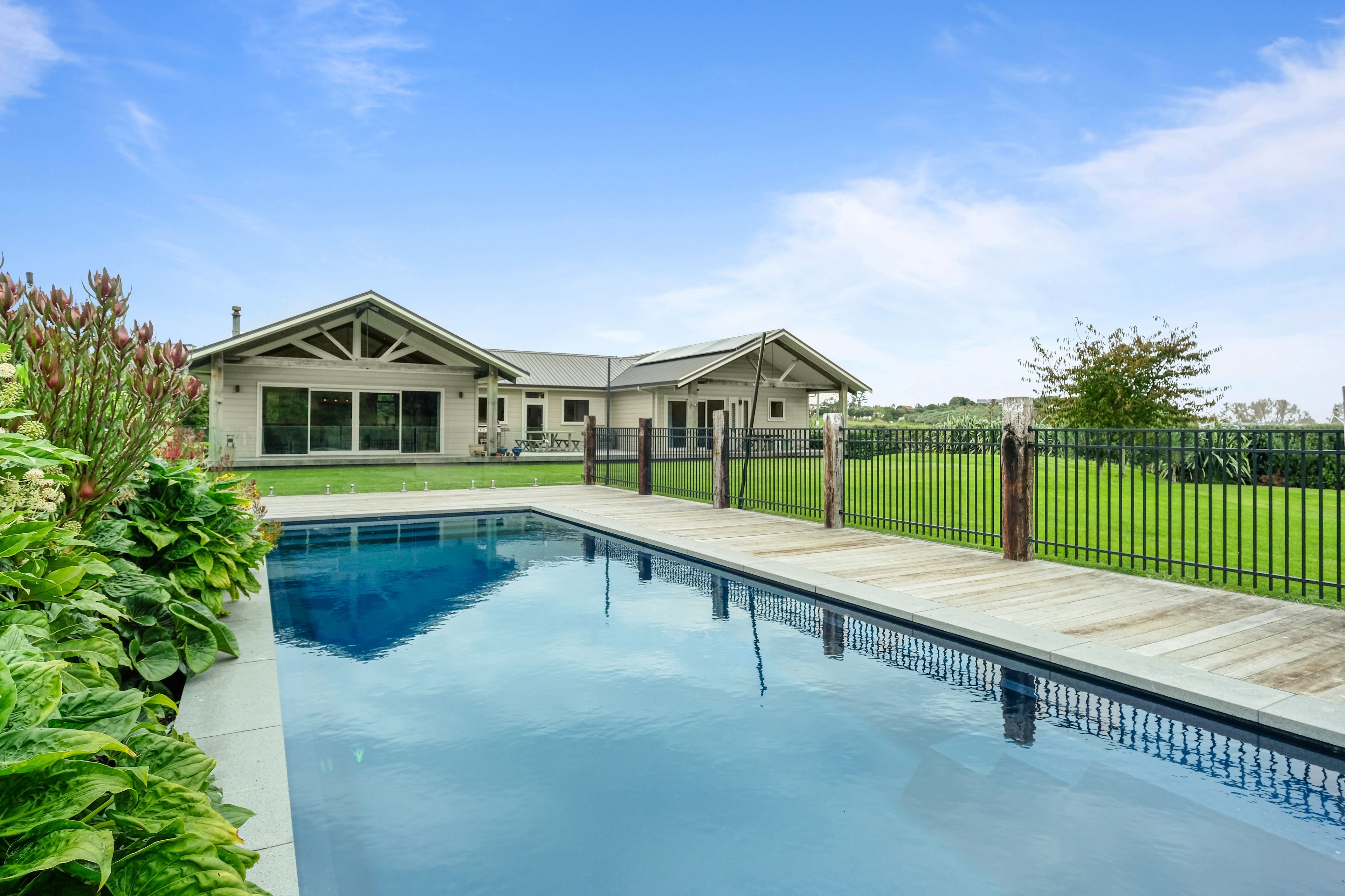 34 Scarlys Way, Okitu, Gisborne District 4010 Leased House Ray