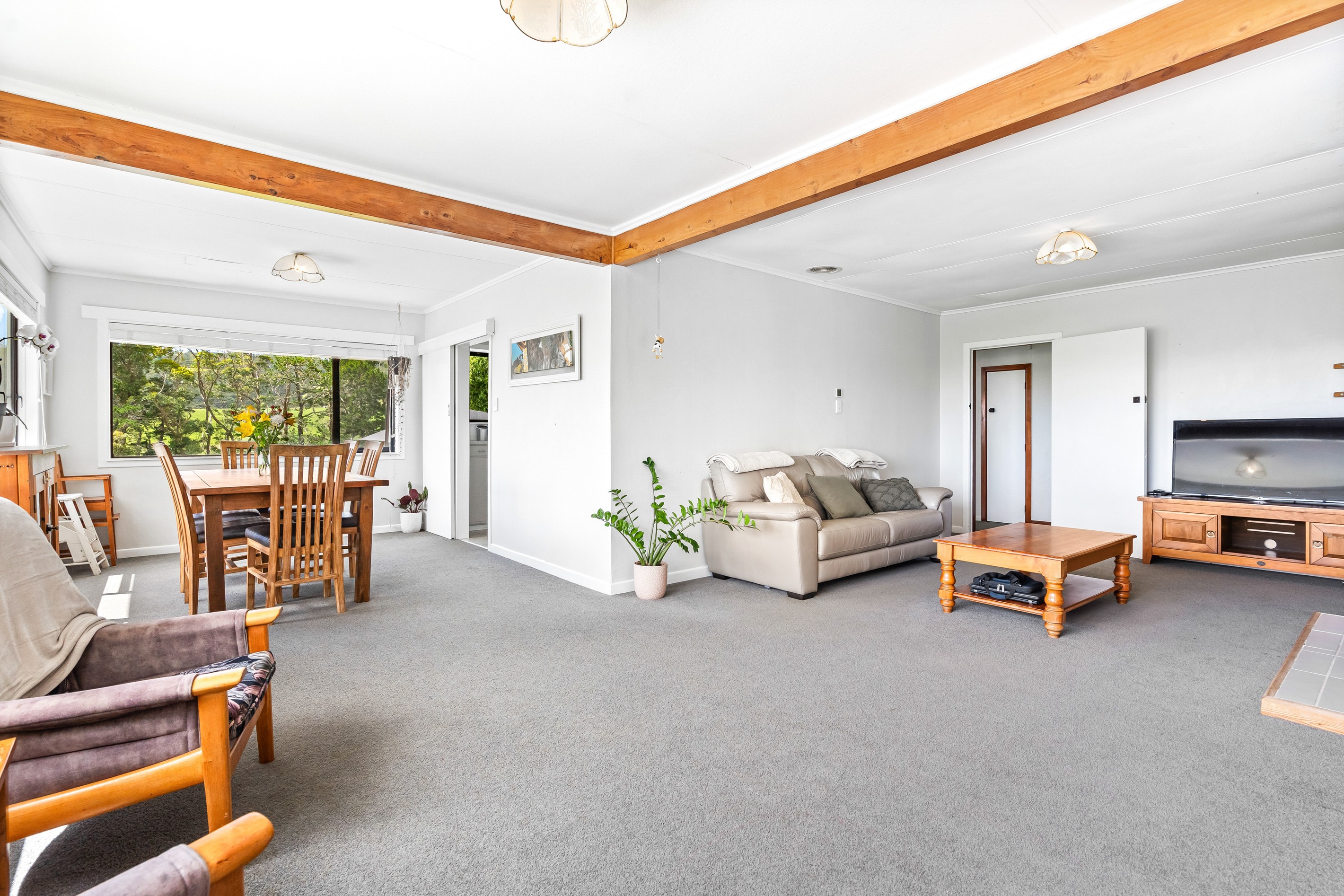 292 Taiharuru Road, Parua Bay, Whangarei District
