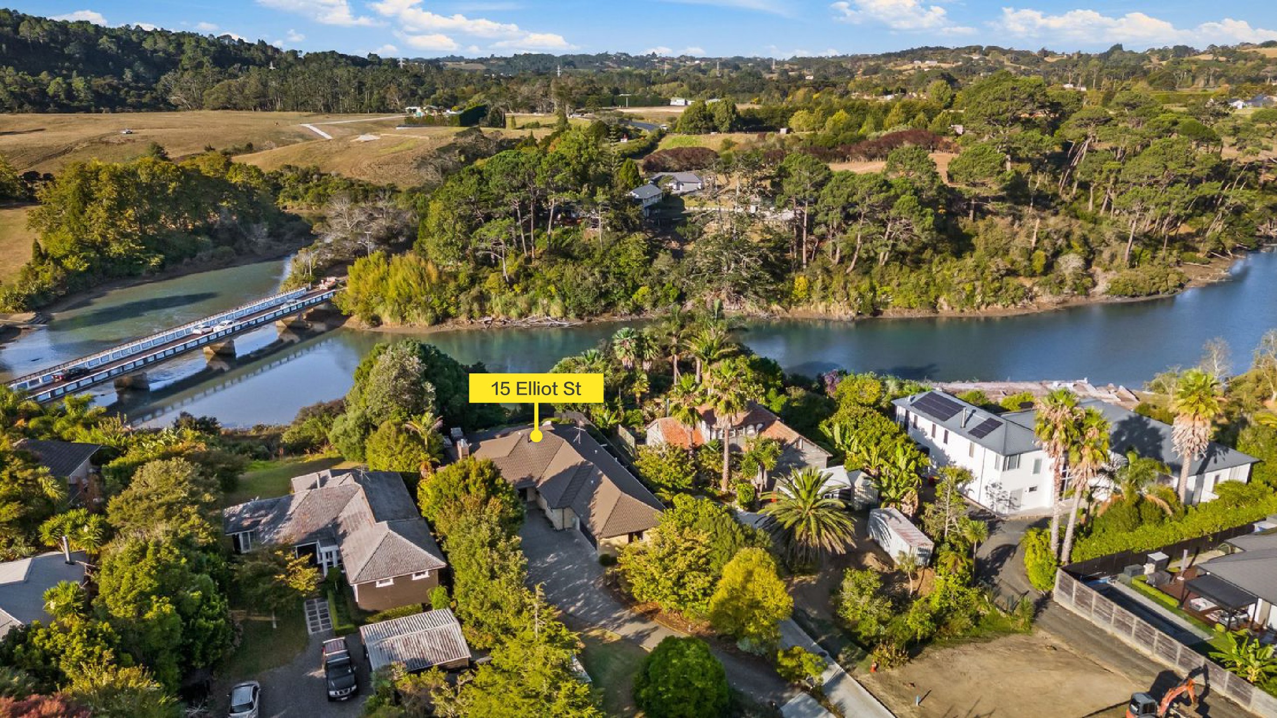 15 Elliot Street, Riverhead, Rodney