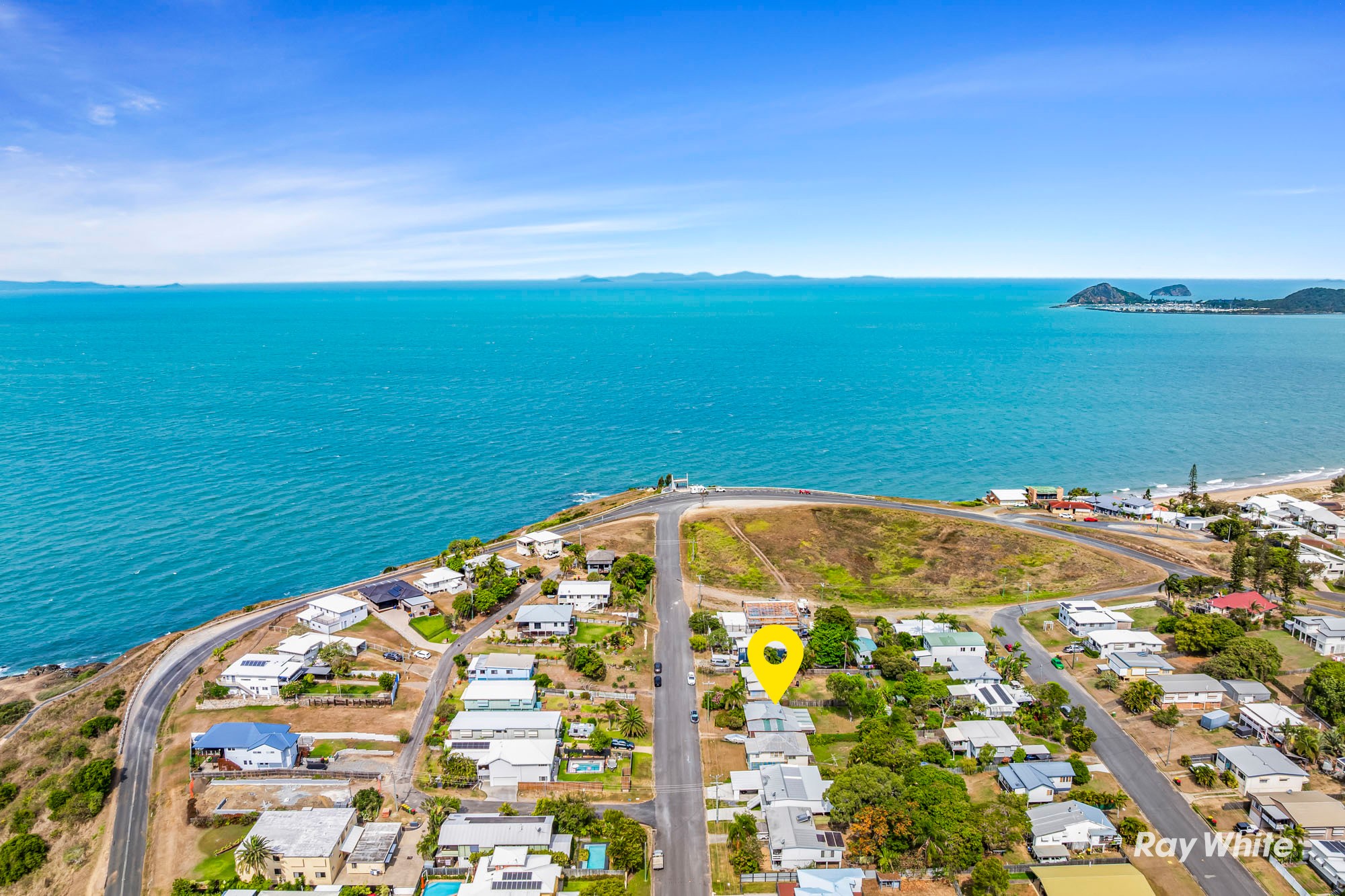 14 Cathne Street, Cooee Bay, QLD 4703