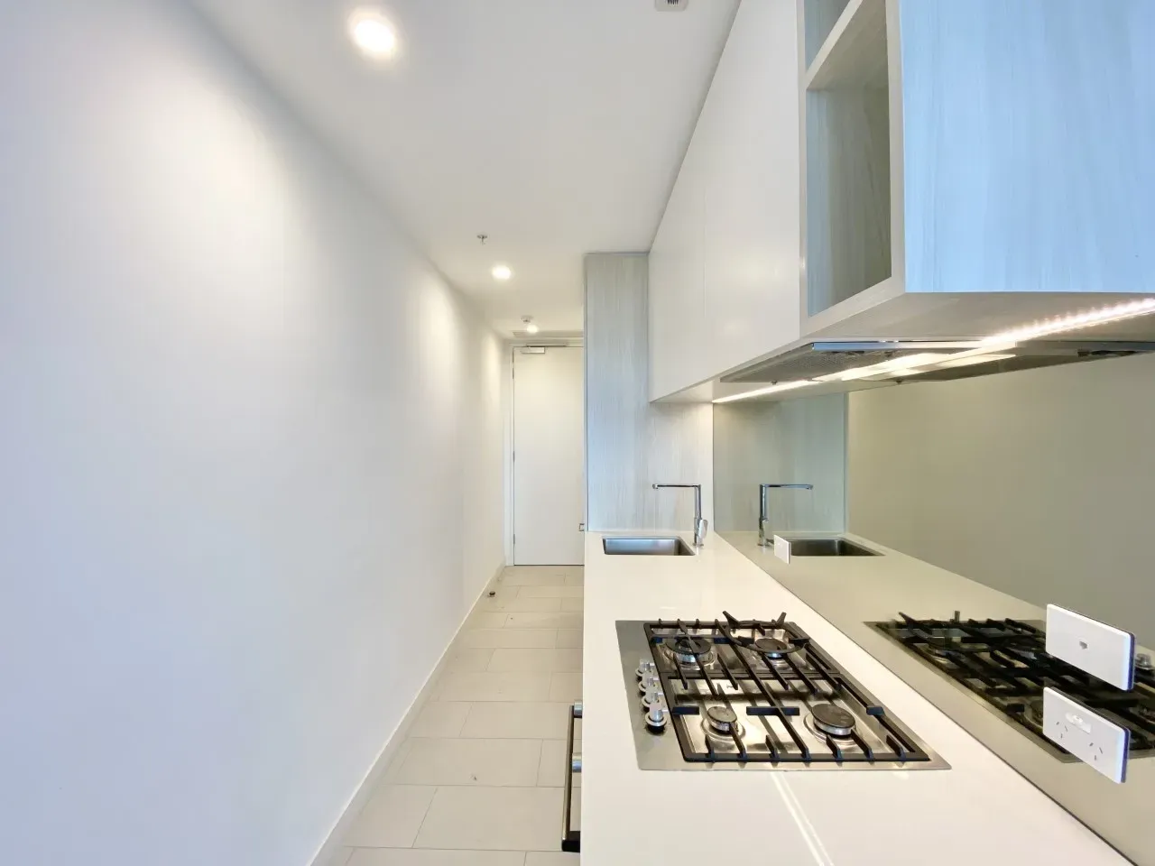 612/5-7 Irving Avenue, Box Hill, VIC 3128