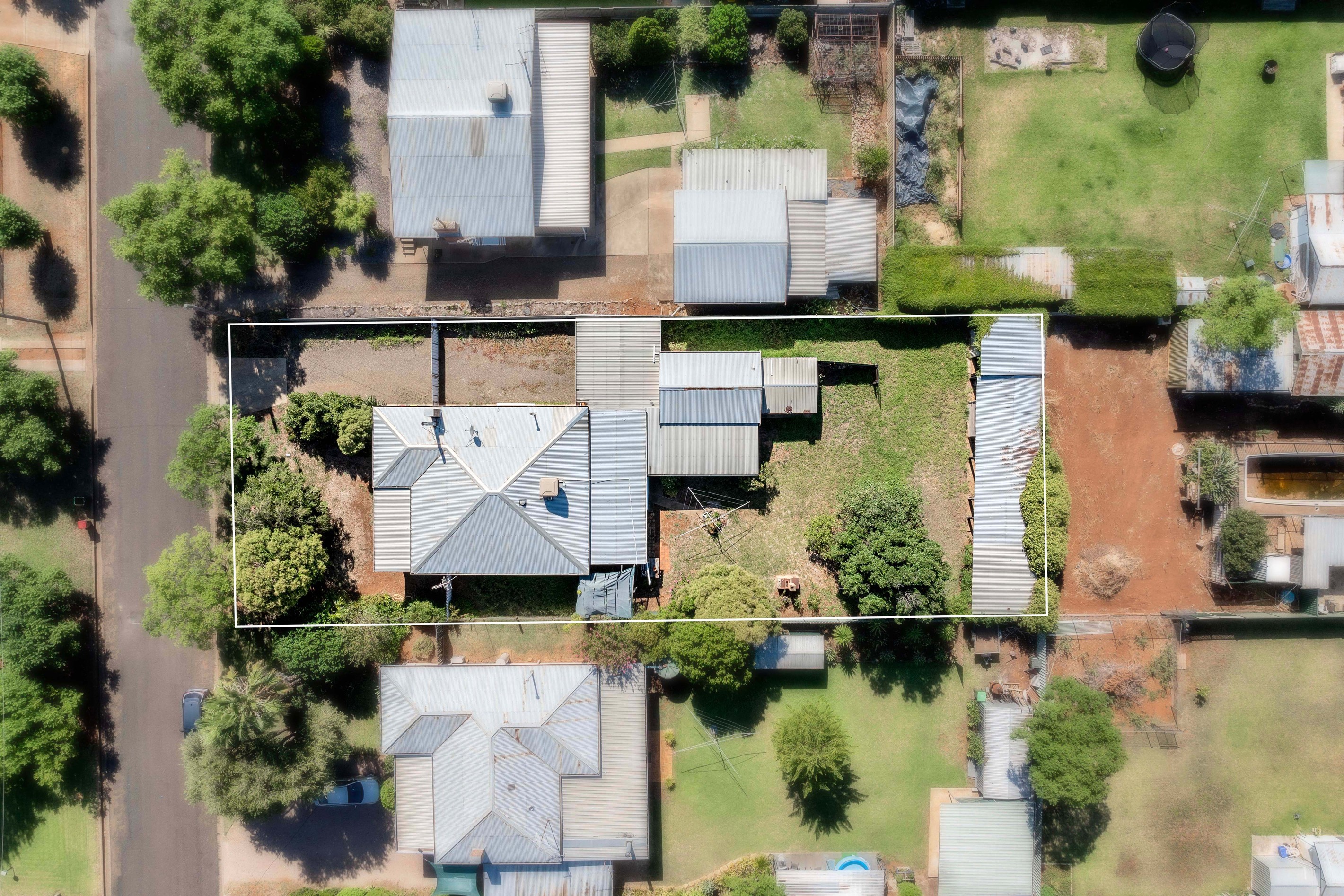 33 Beulah Street, Gunnedah, NSW 2380
