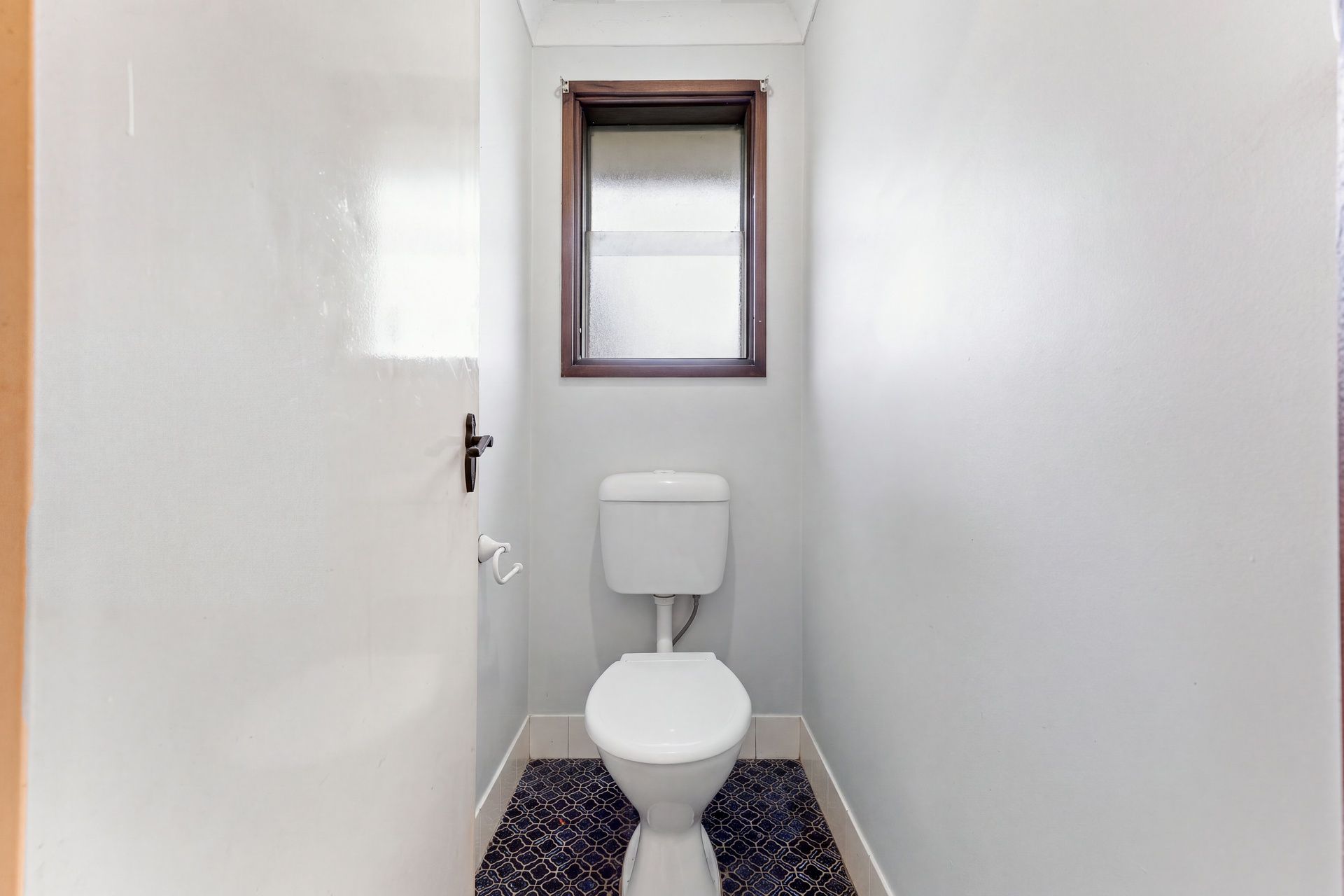 20 Huddleston Street — photo 9 of 18