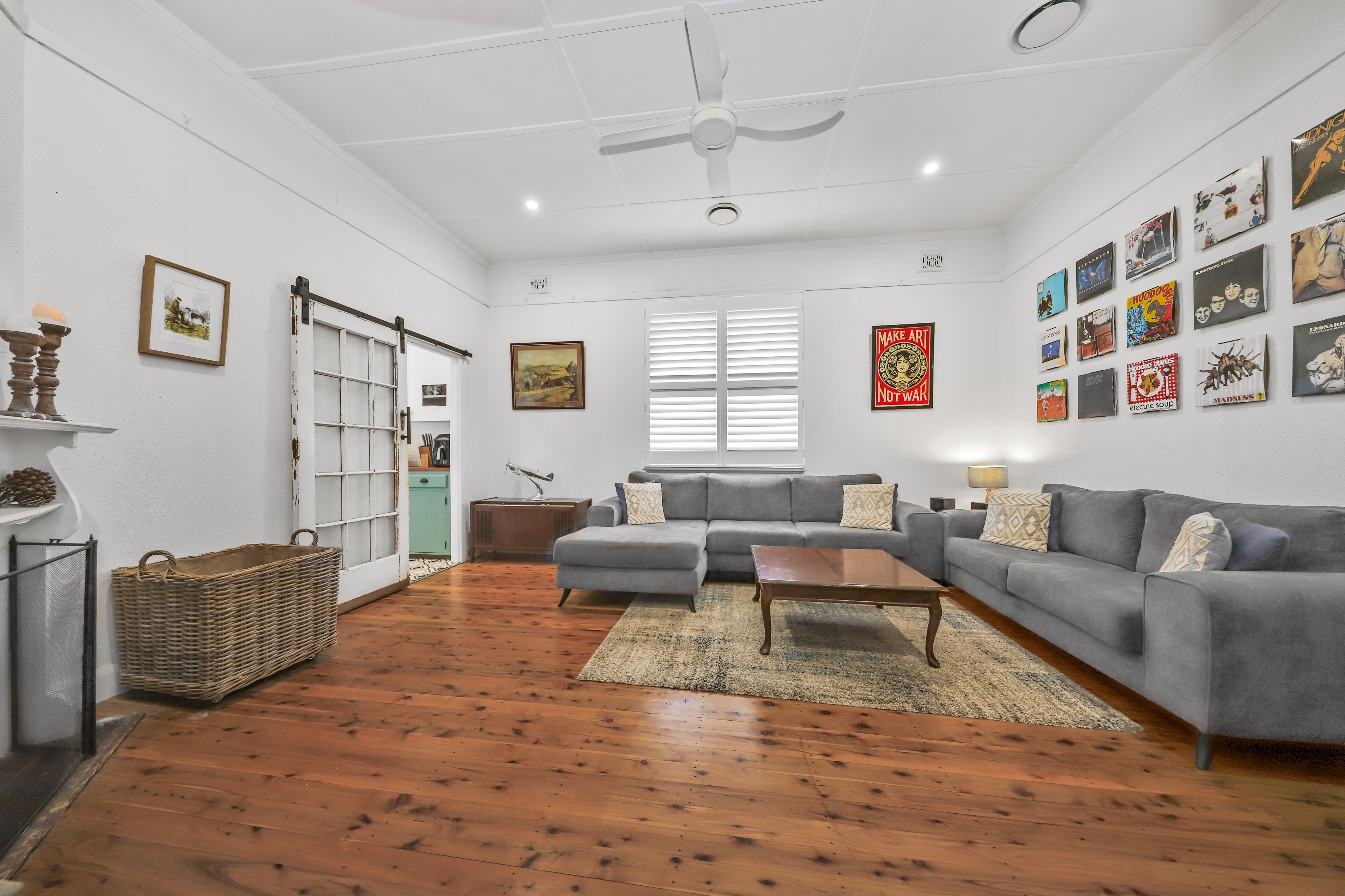 53 Lockhart Street — photo 3 of 19