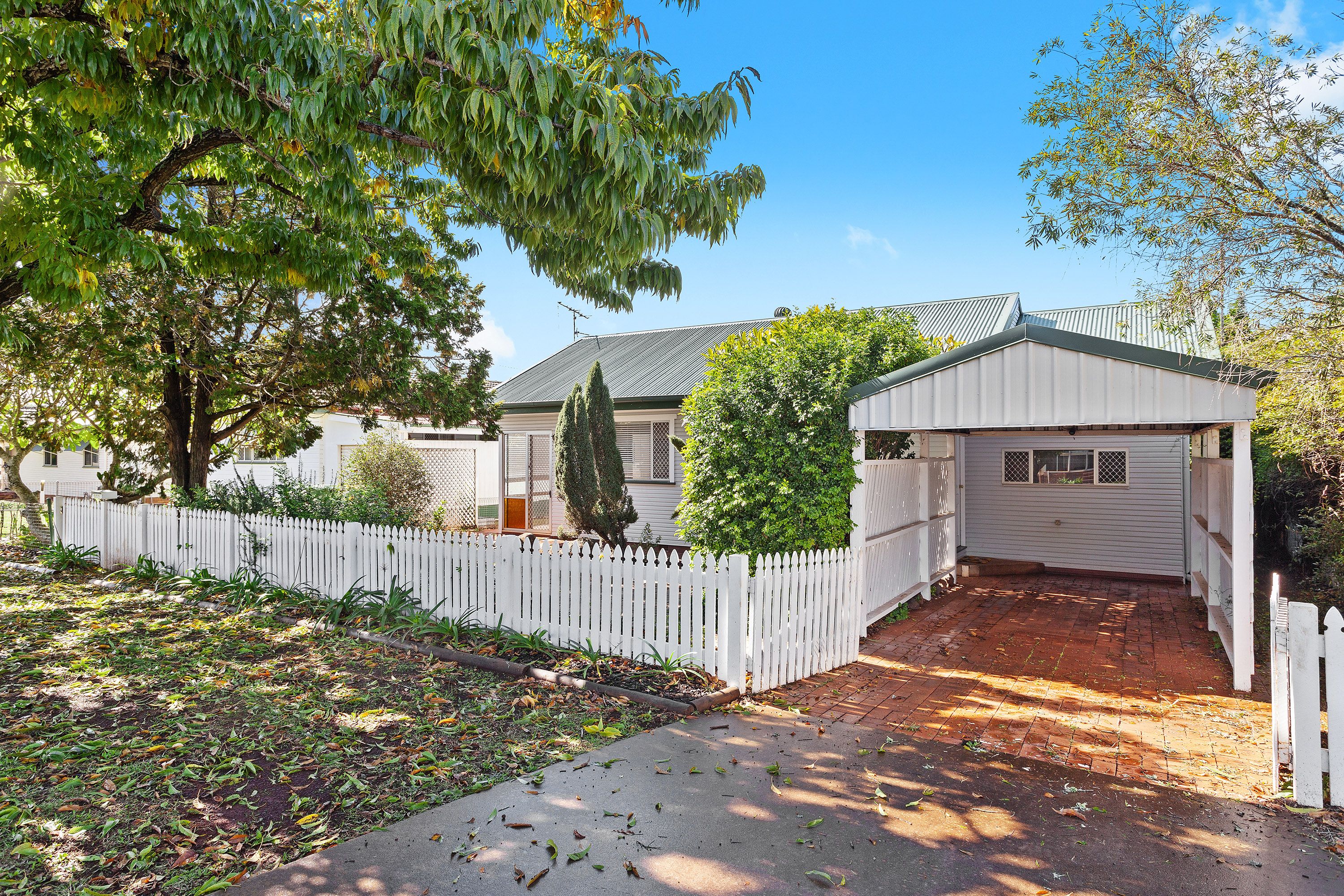 28 McDowall Street, Newtown, QLD 4350