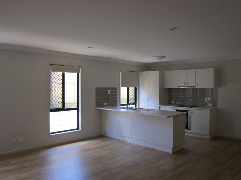12 McCarthy Crescent, Goodna, QLD 4300